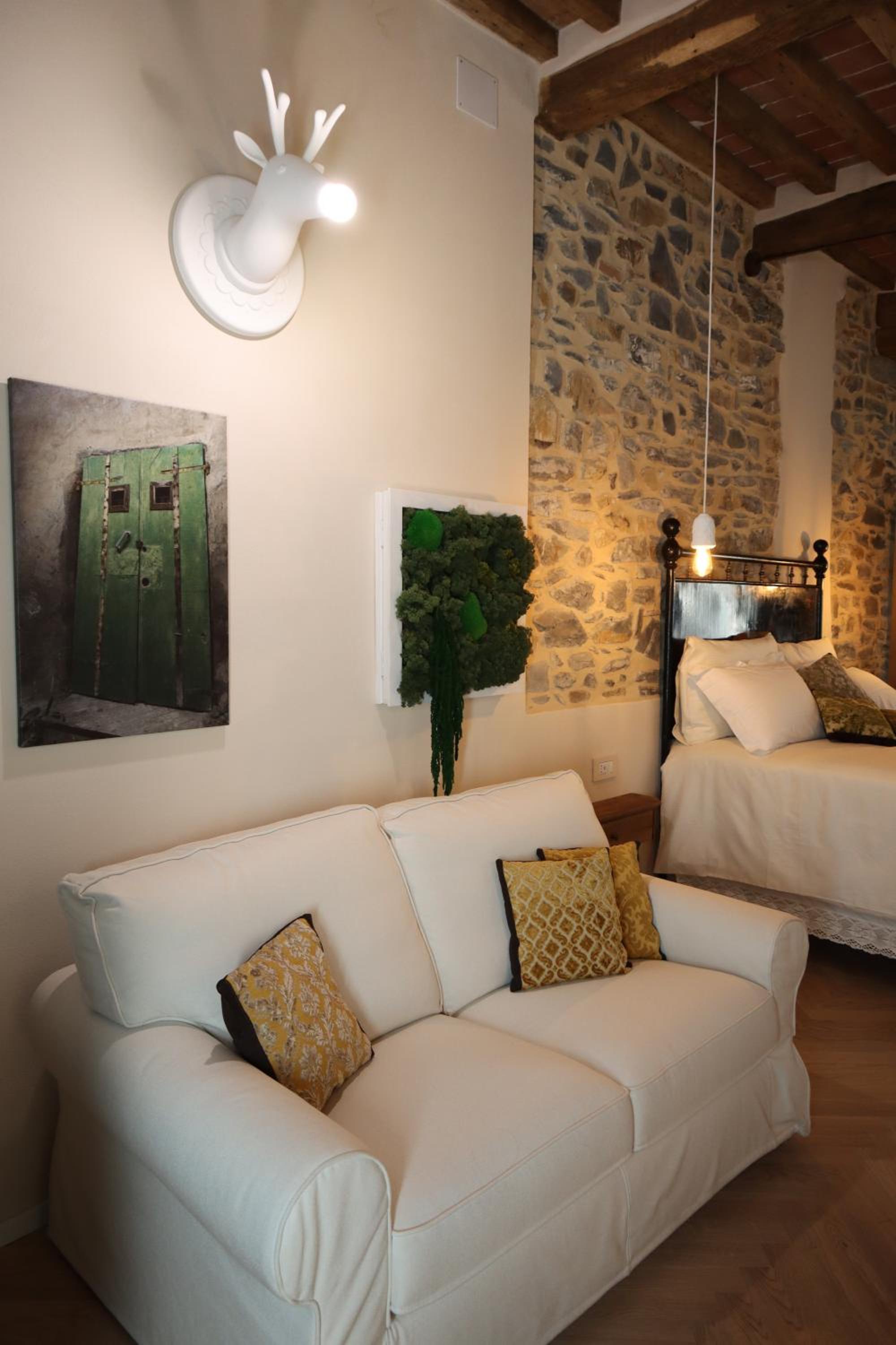Double Room - Photo 3