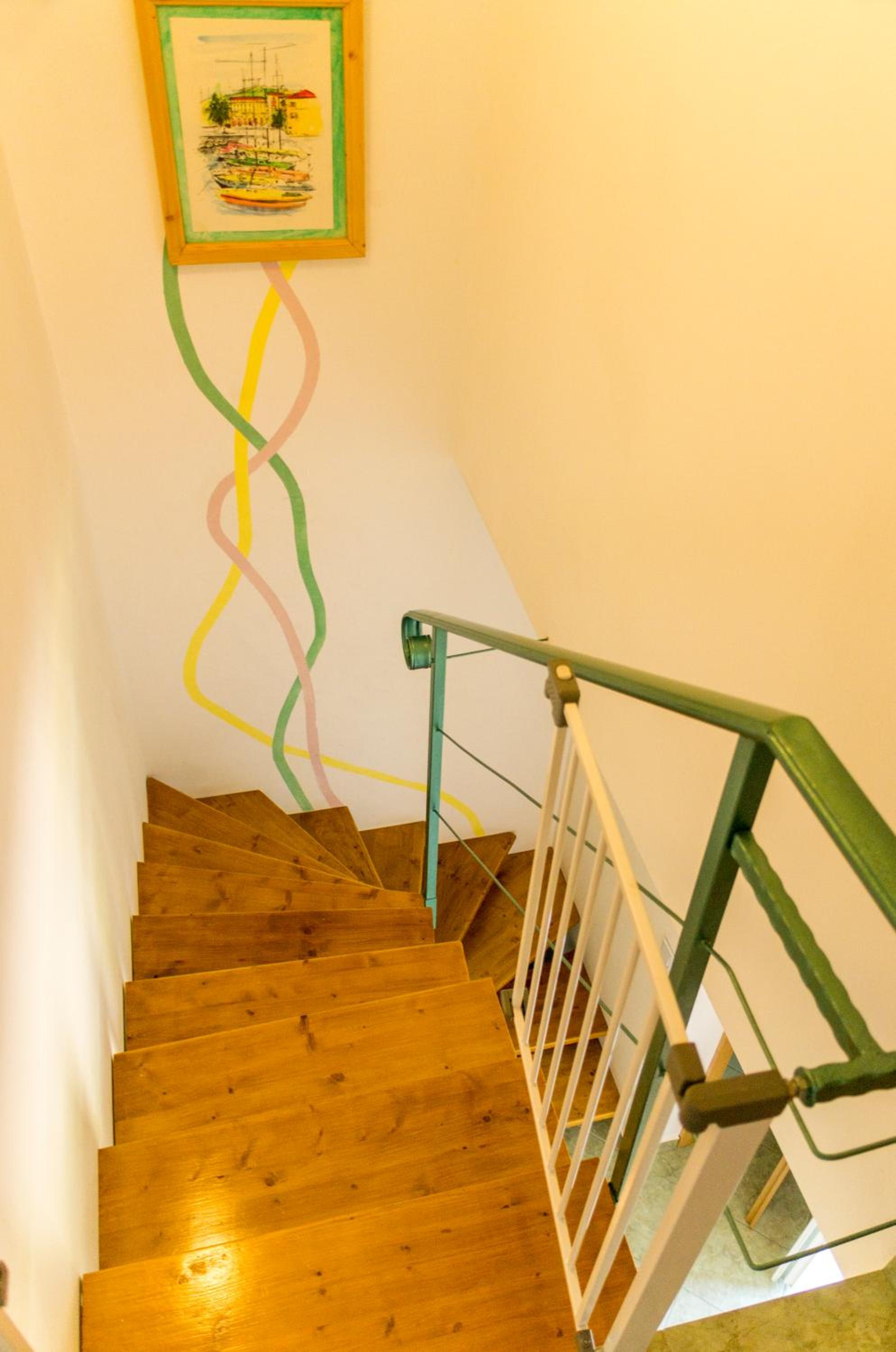 Two-Bedroom Apartment - Photo 3