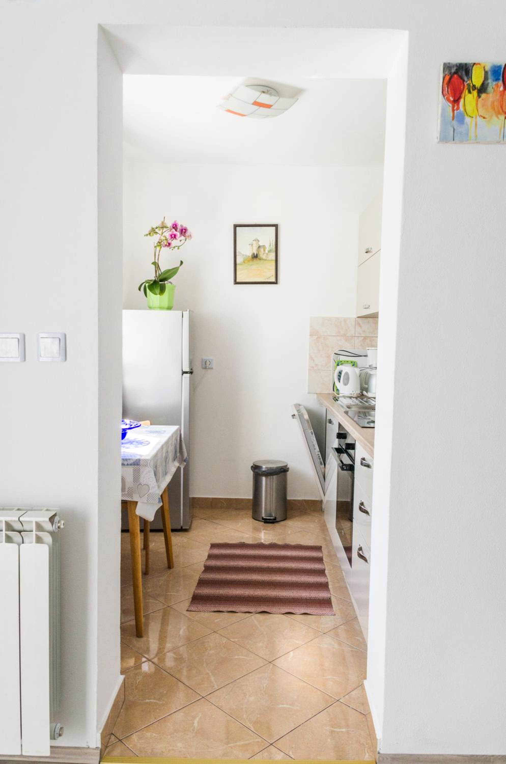 Two-Bedroom Apartment - Photo 20