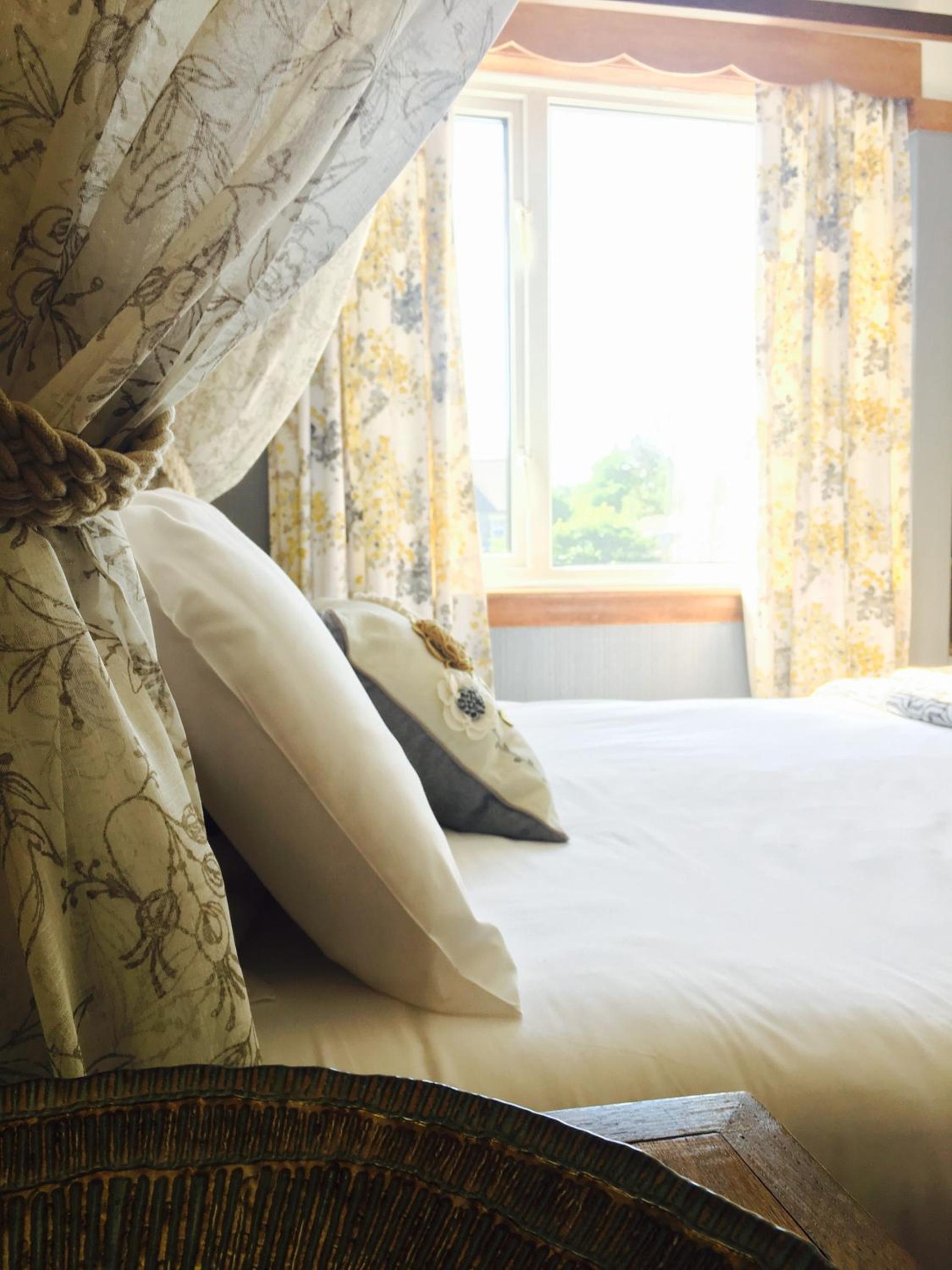 Standard Double Room - Photo 27