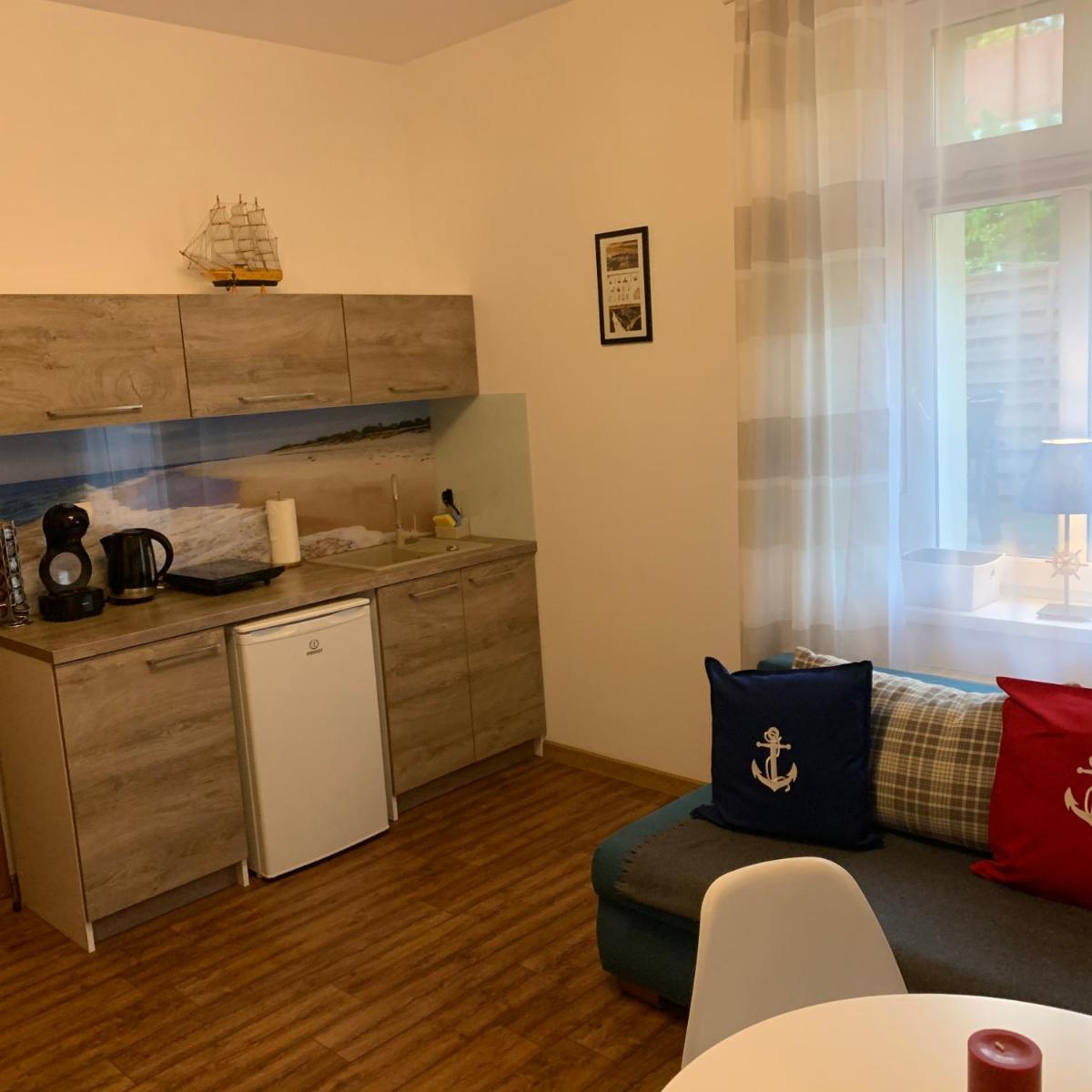 Apartment photo 2