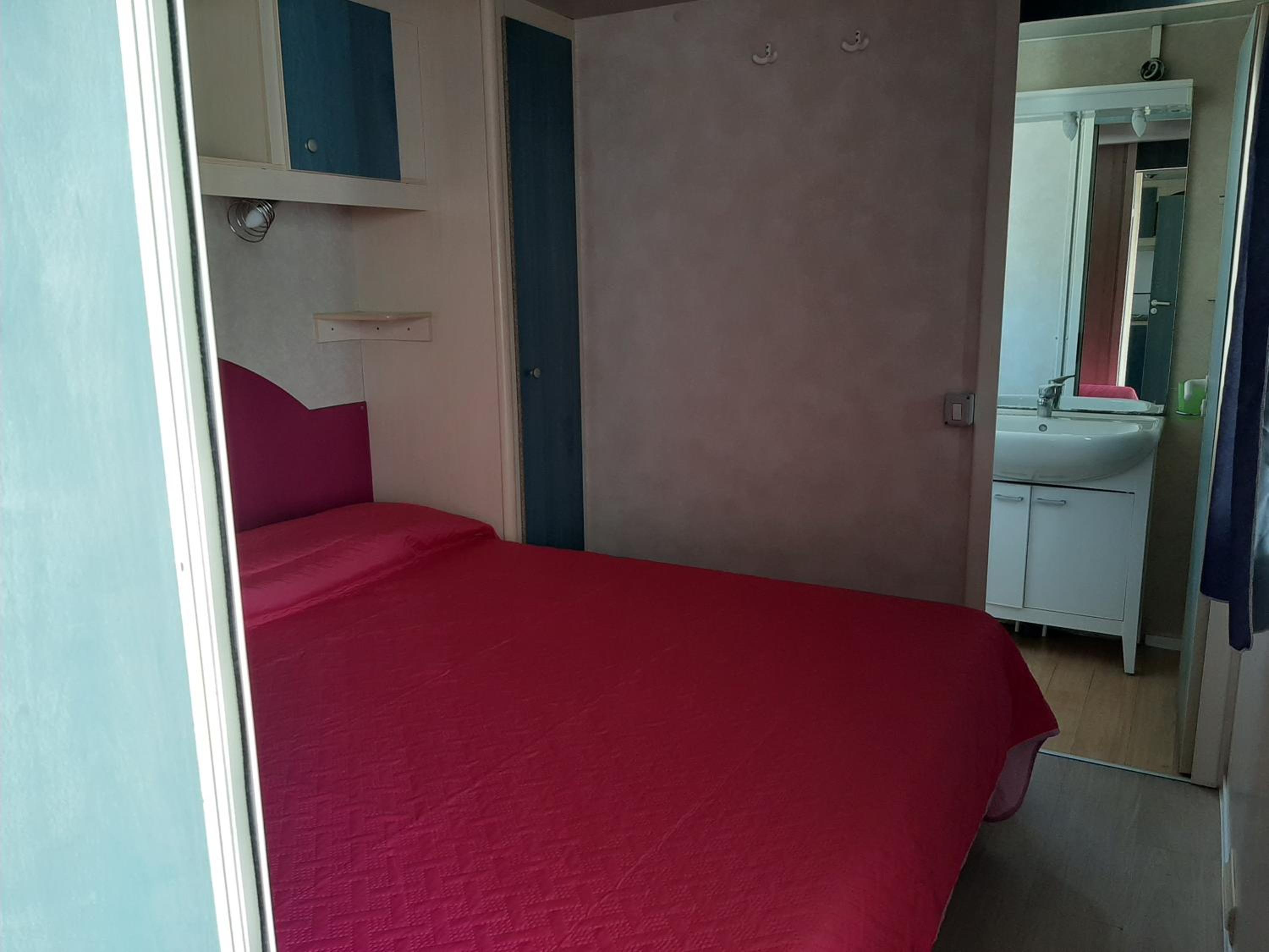 Mobile Home photo 1