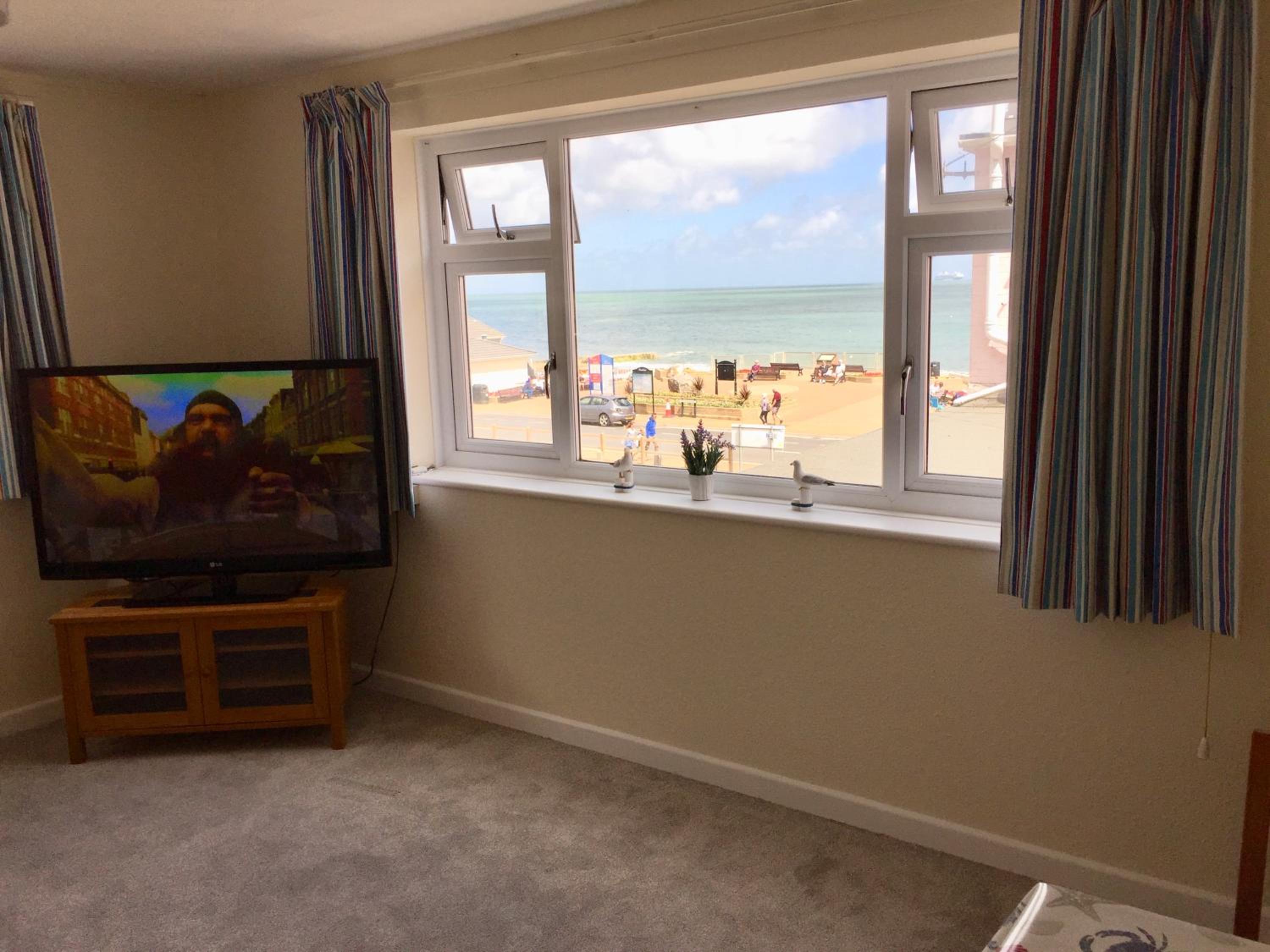 Apartment with Sea View photo 2
