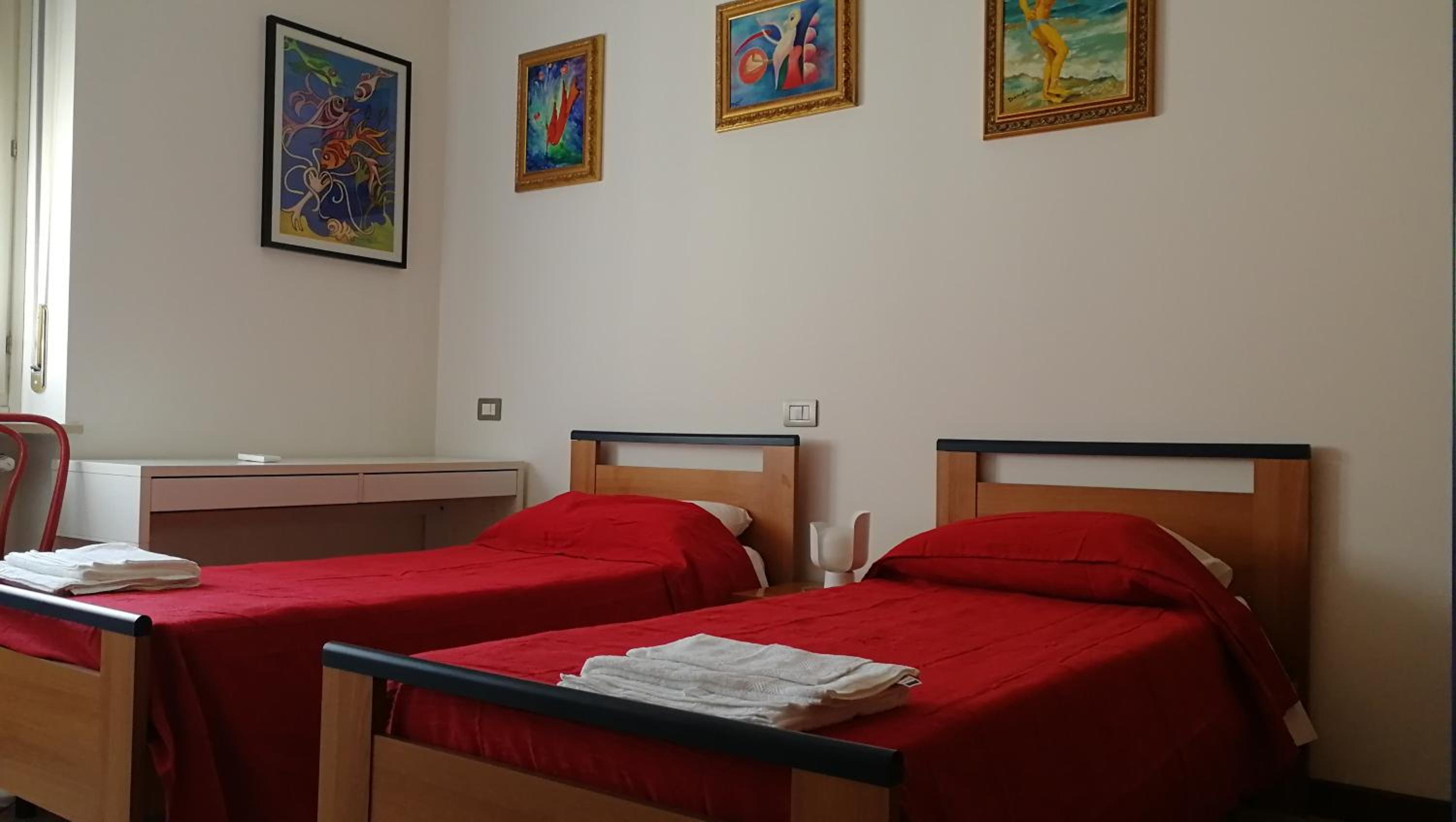 Two-Bedroom Apartment - Photo 1
