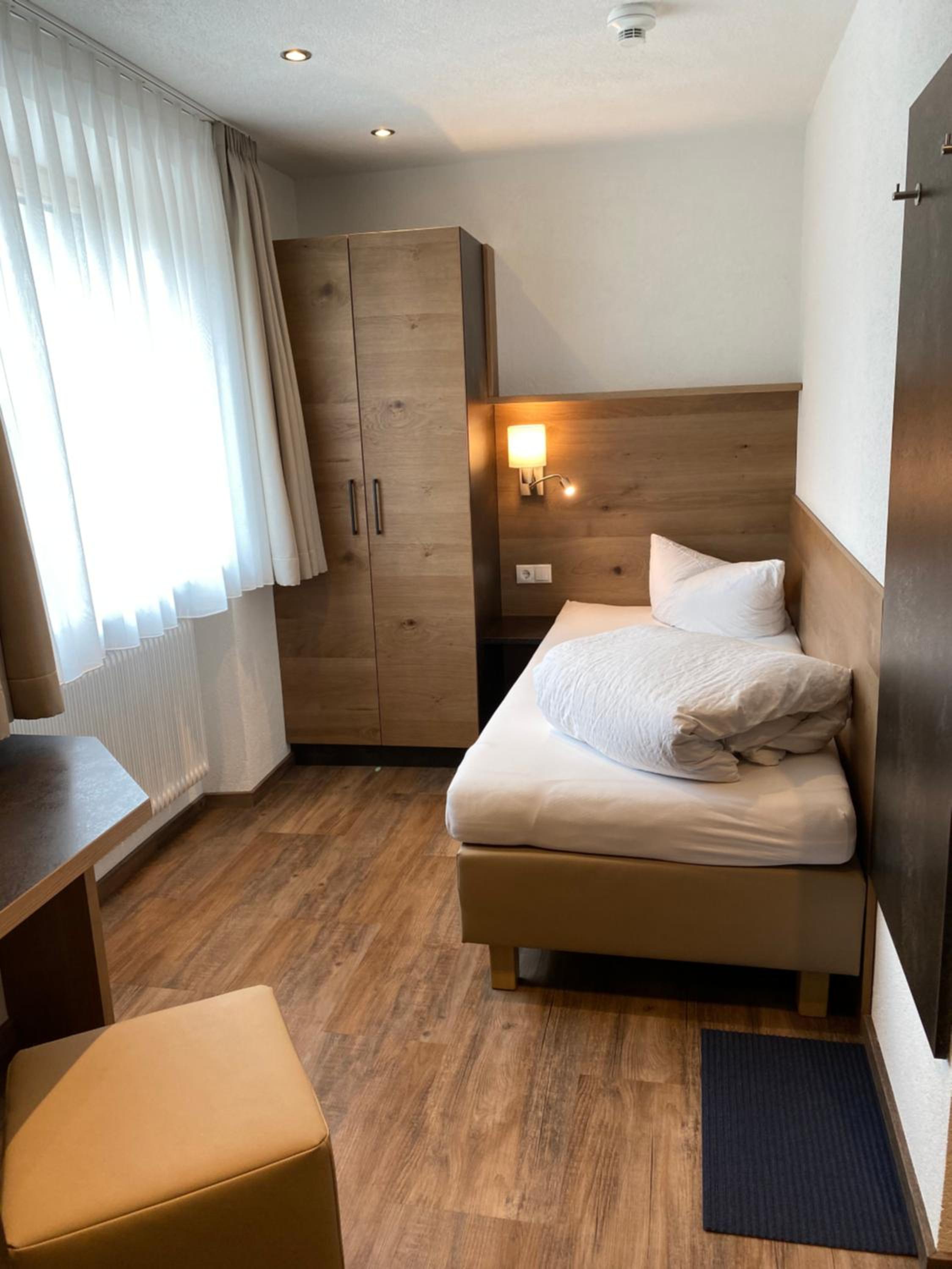 Single Room photo 1