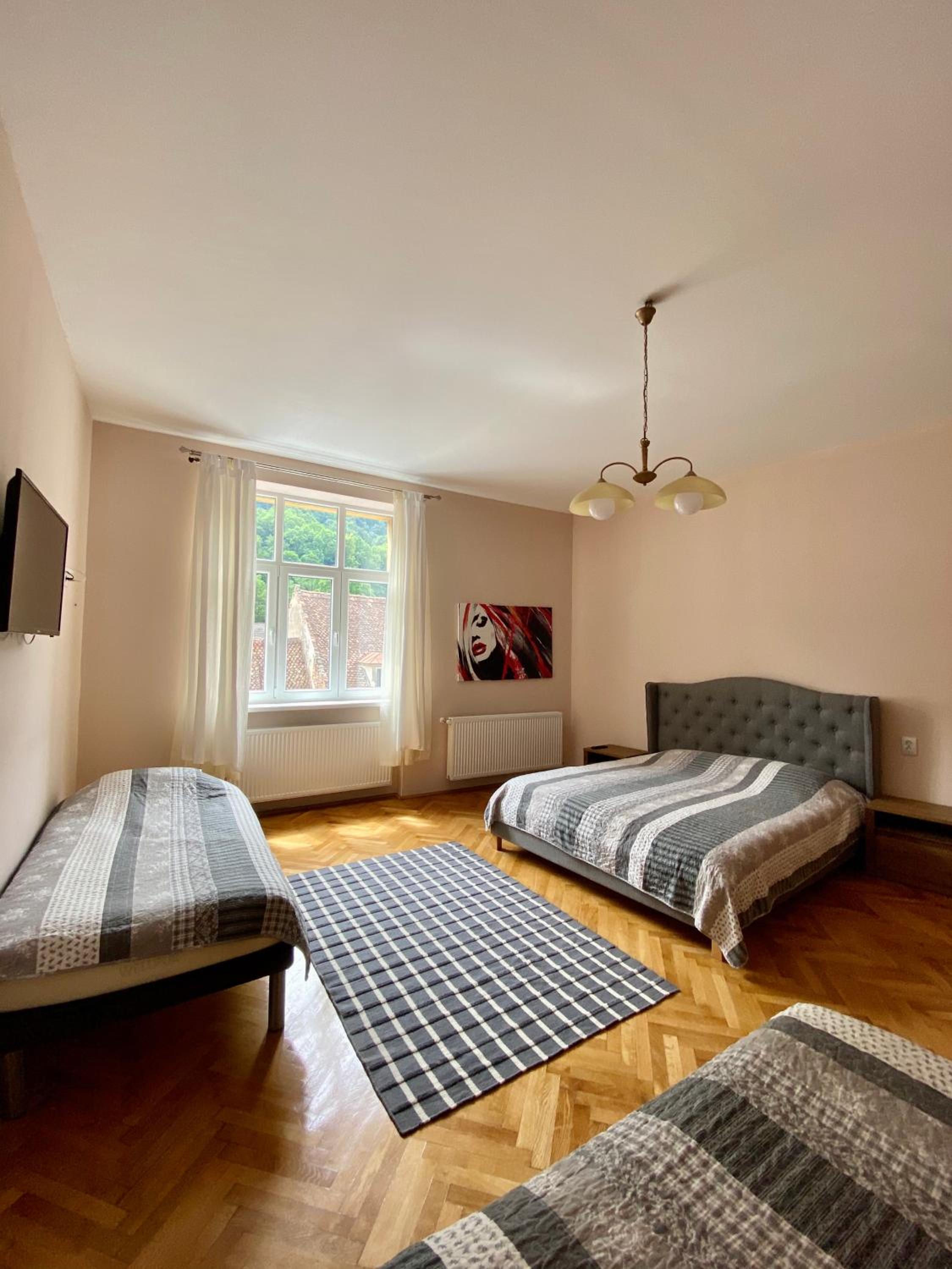 Quadruple Room with Private Bathroom