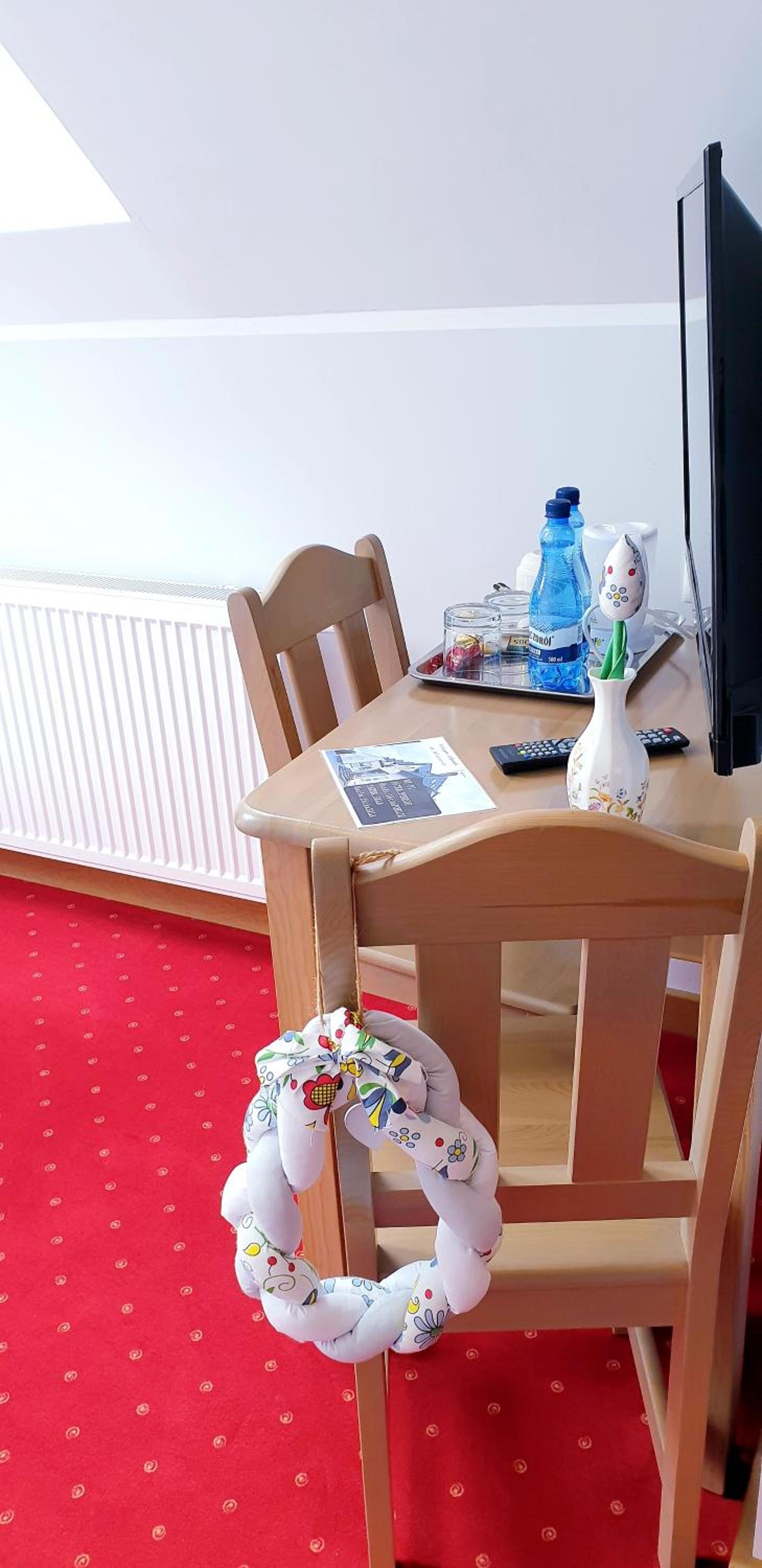 Large Double or Twin Room - Photo 17