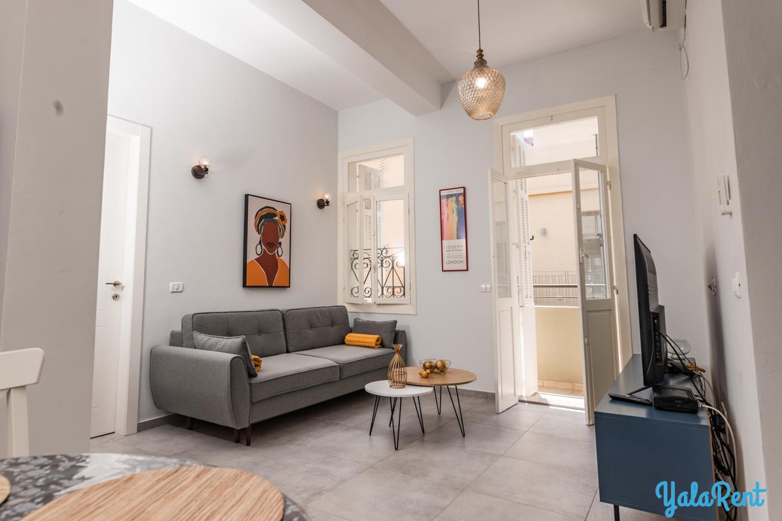 Apartment With Balcony