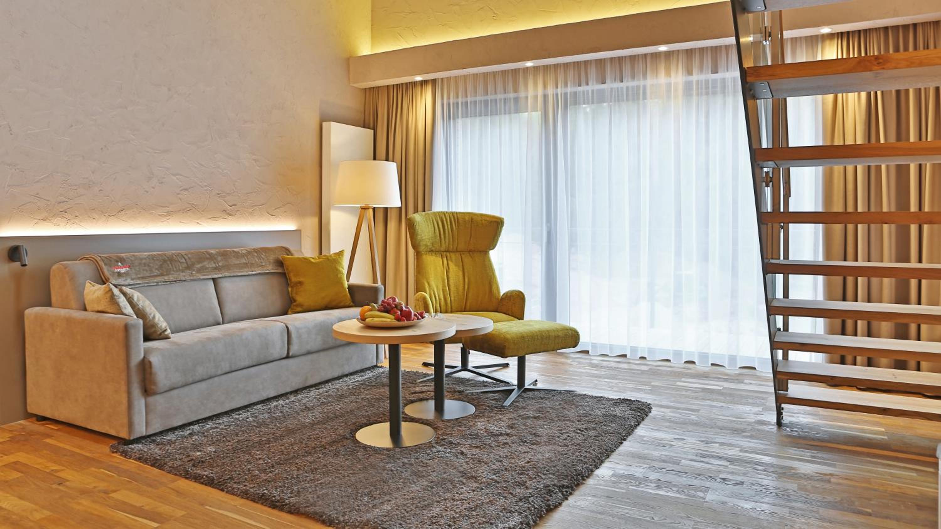 Two-Bedroom Suite - Photo 3