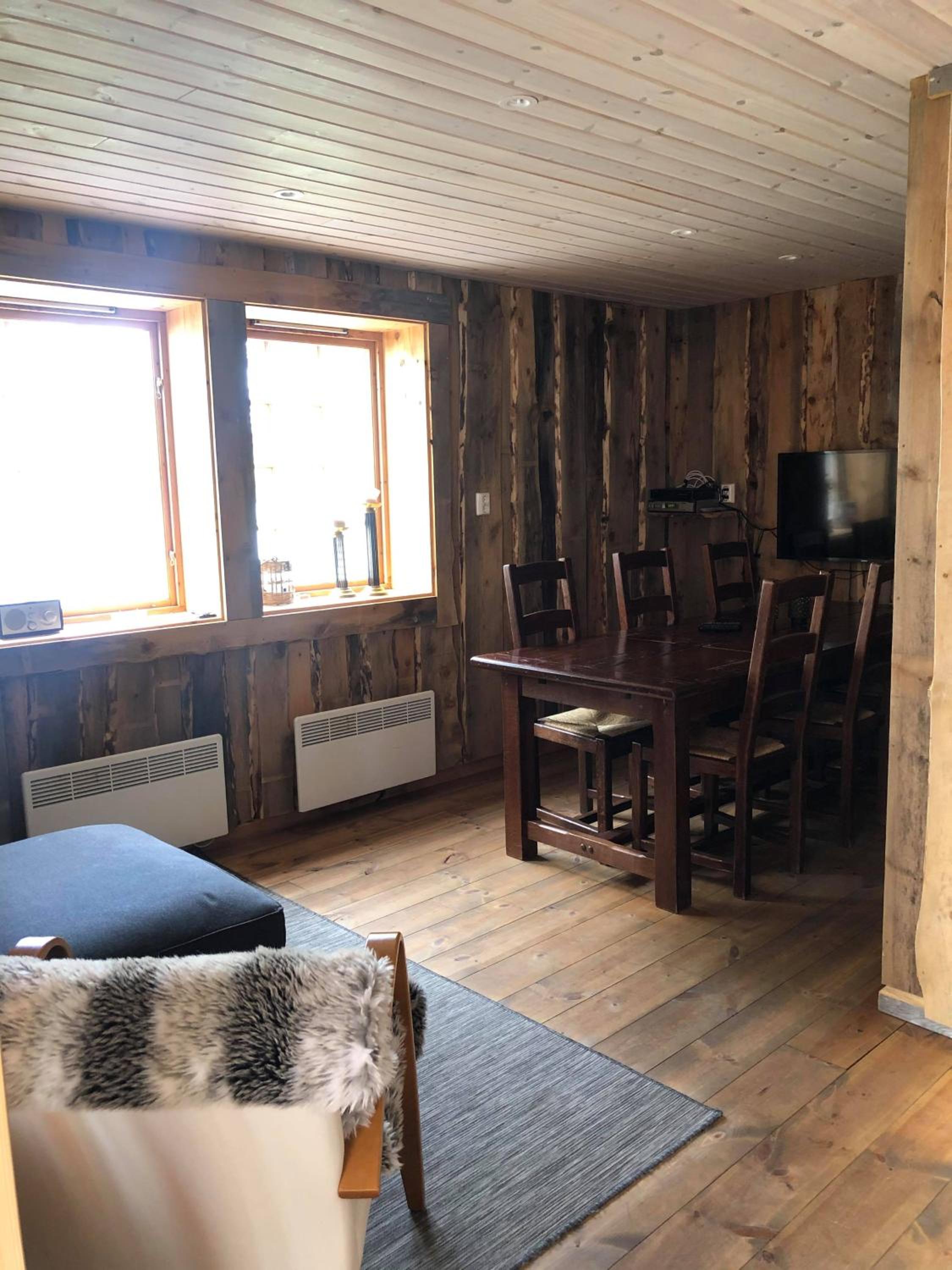 Apartment photo 1
