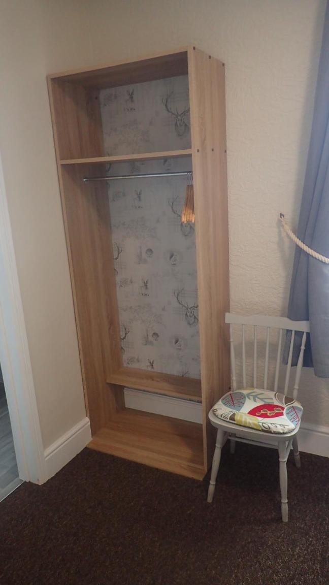 Twin Room - Photo 4