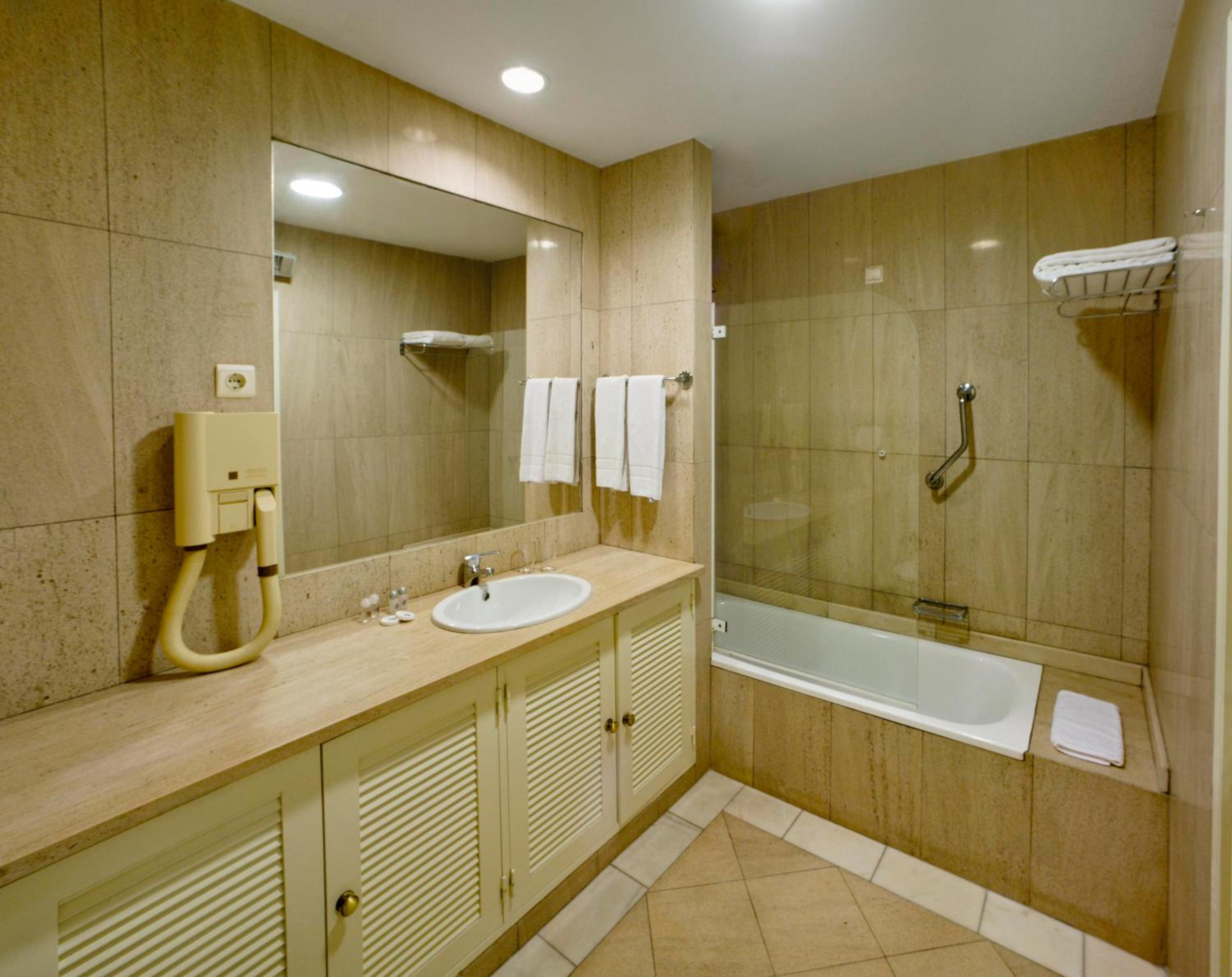 Large Single Room photo 3
