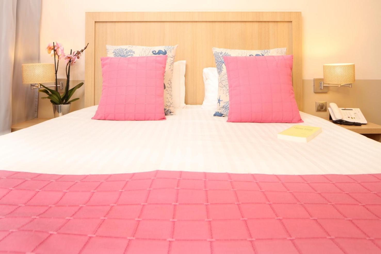 Double Room with Courtyard View photo 3