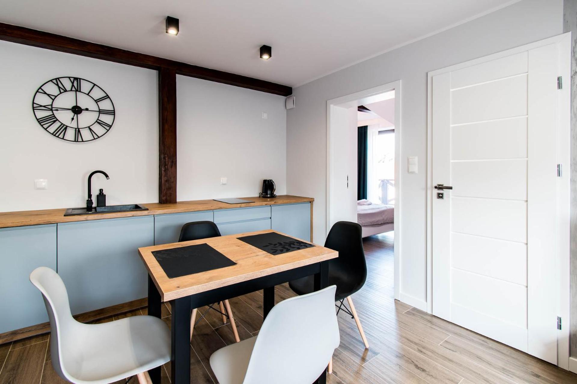 Apartment with Terrace photo 1