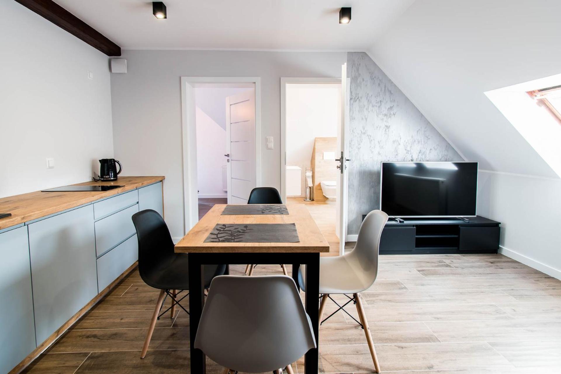 Apartment with Terrace photo 2
