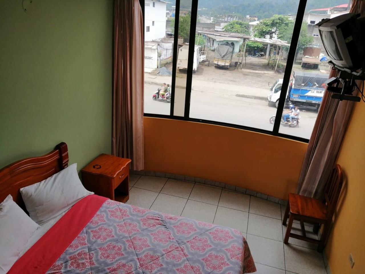 Deluxe Queen Room photo 1