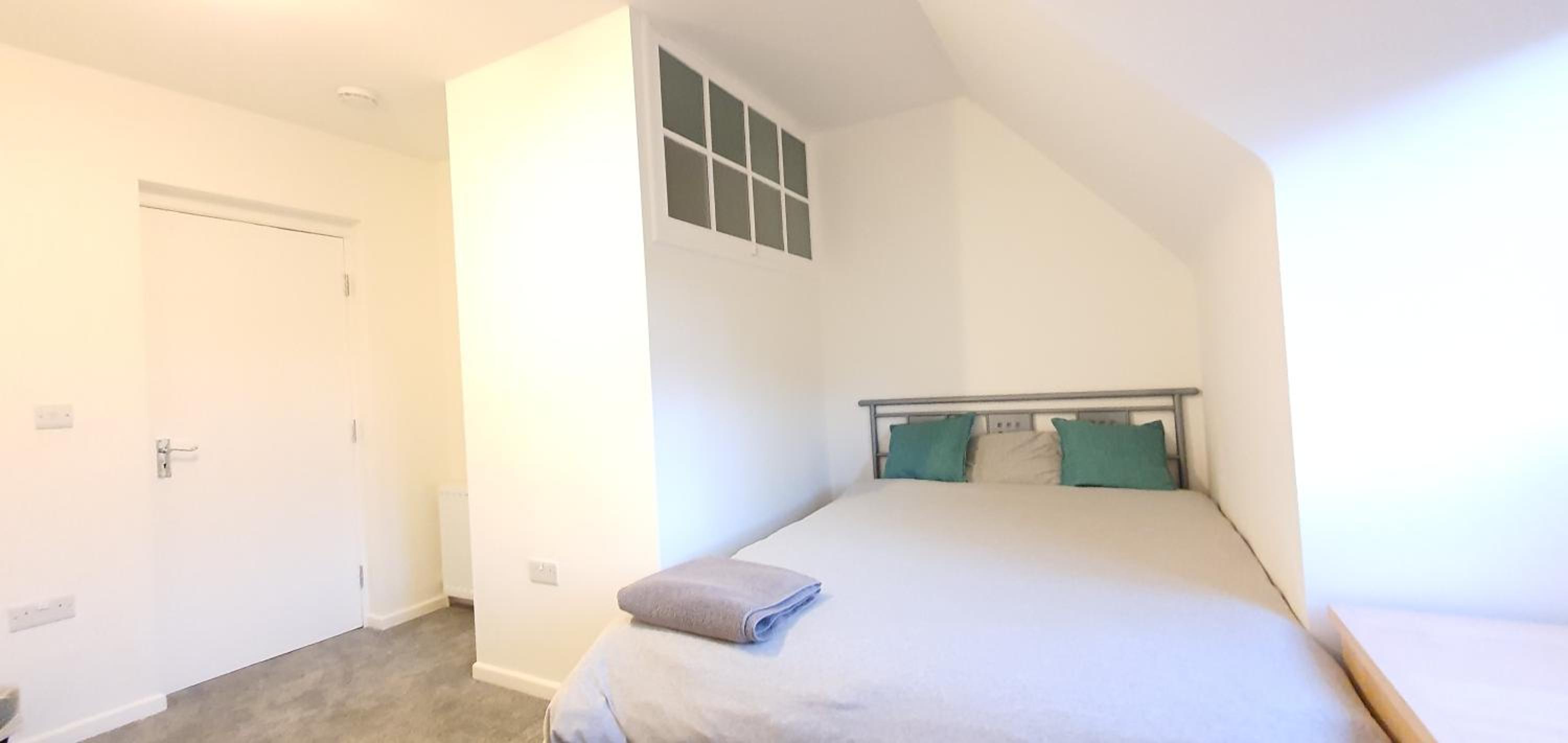 Two-Bedroom Deluxe Apartment photo 3
