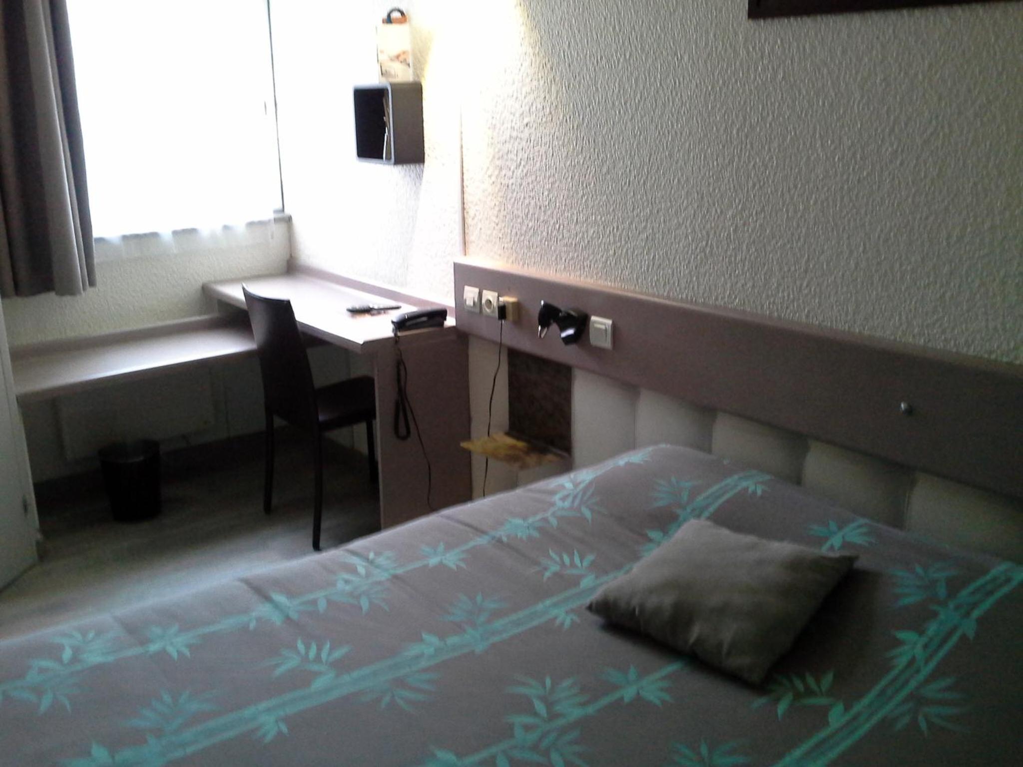 Double Room - Photo 19