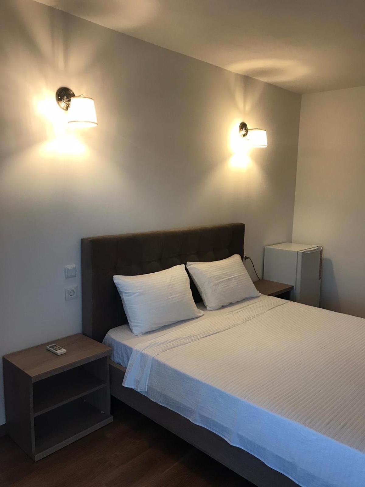 Double Room with Private Bathroom photo 2