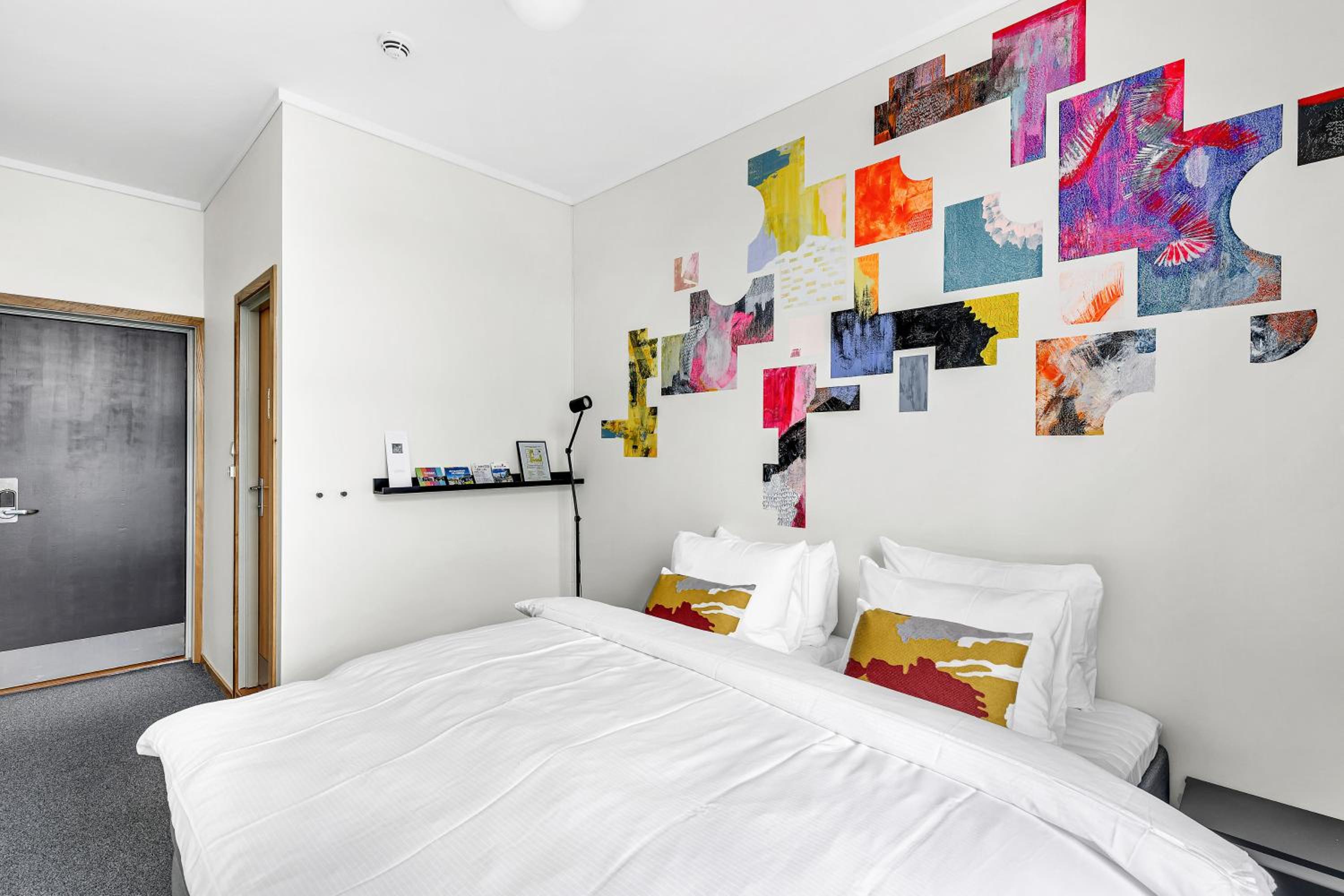 Standard Double Room - Photo 2