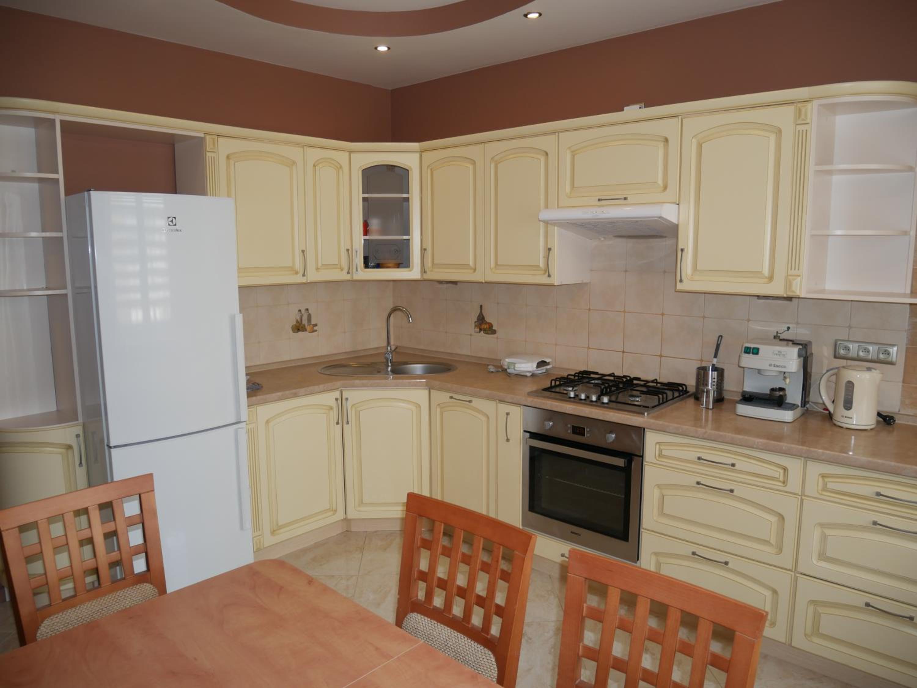 One-Bedroom Apartment - Photo 16