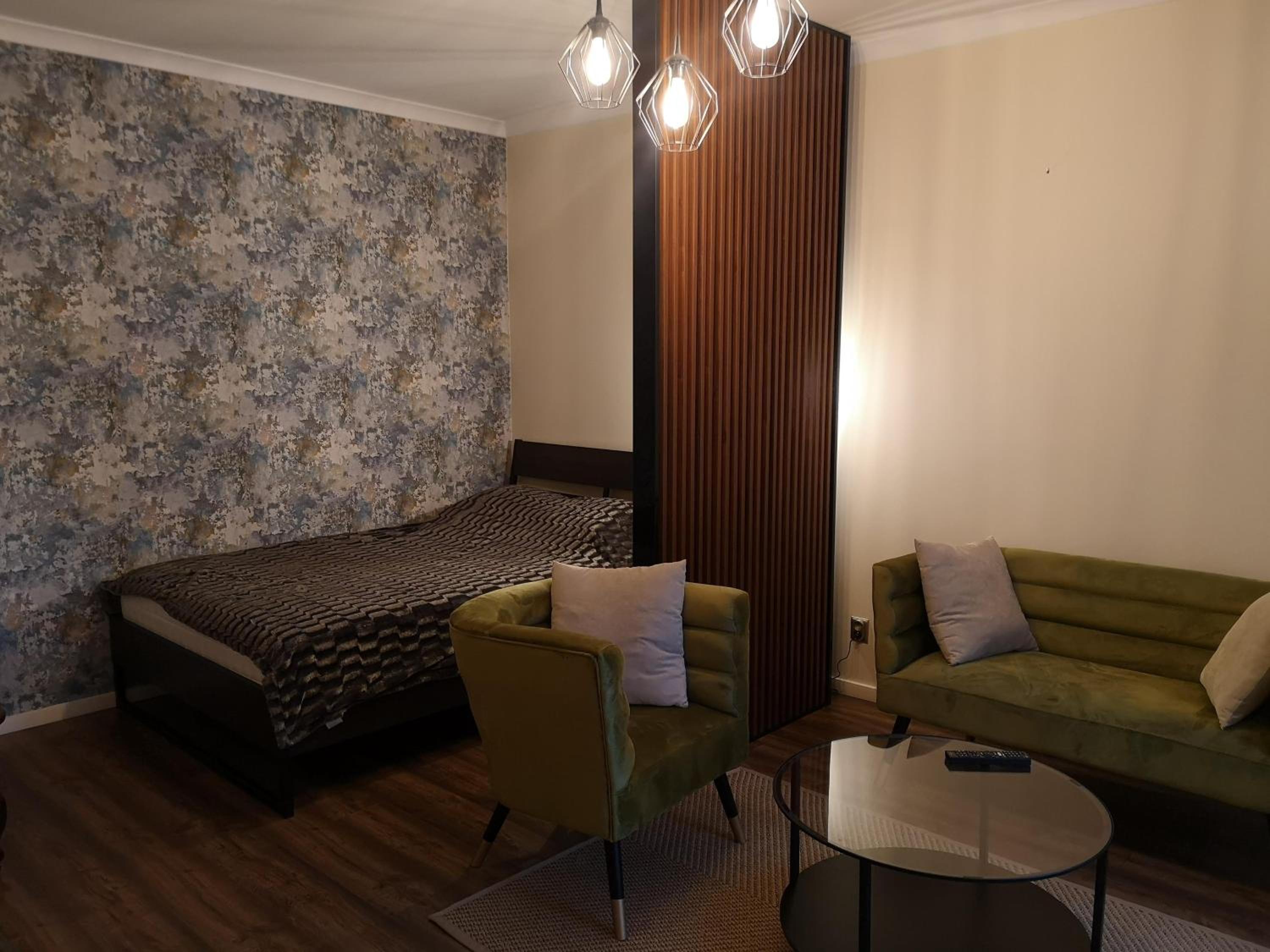 One-Bedroom Apartment - Photo 10