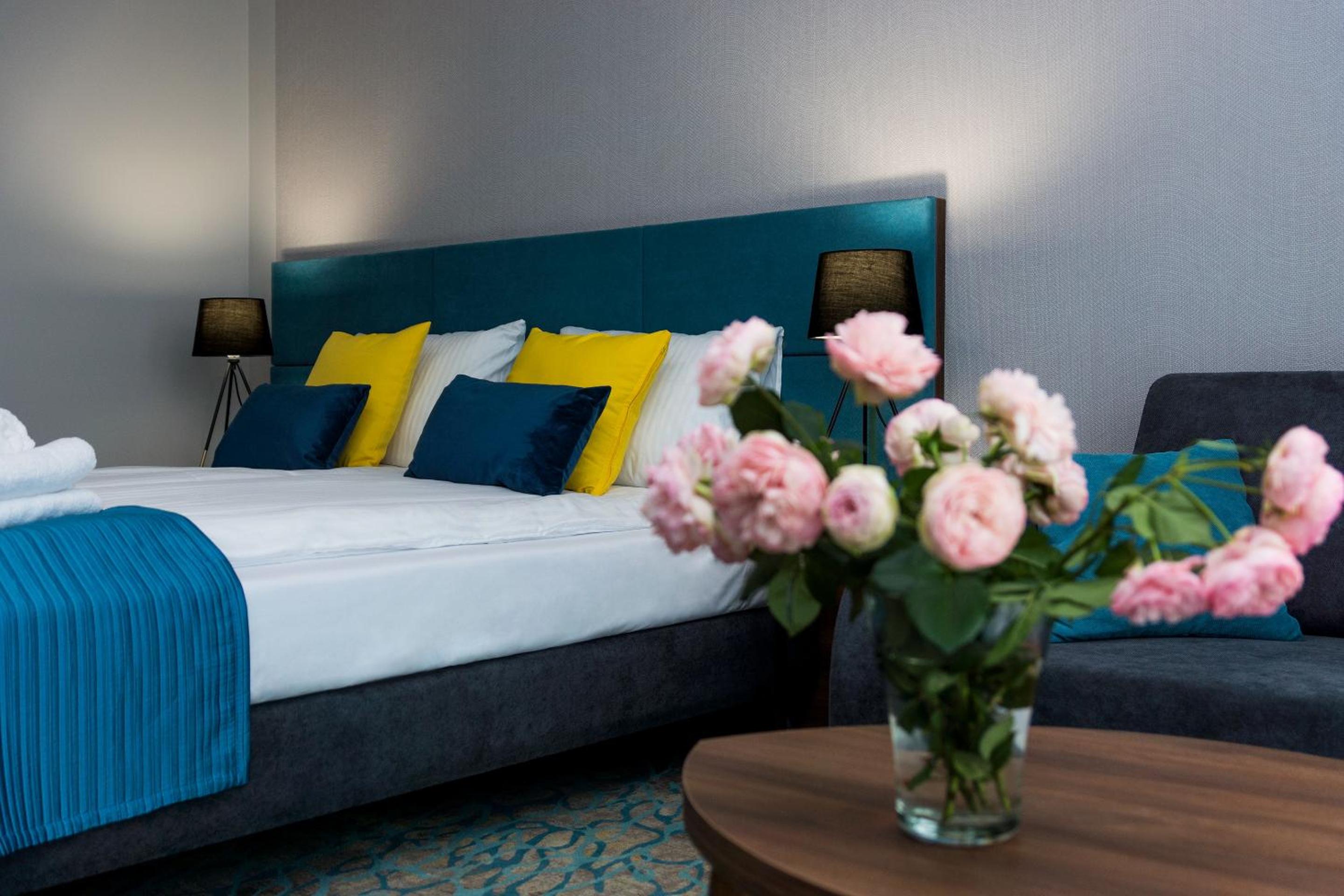 Deluxe Double or Twin Room with Balcony photo 2