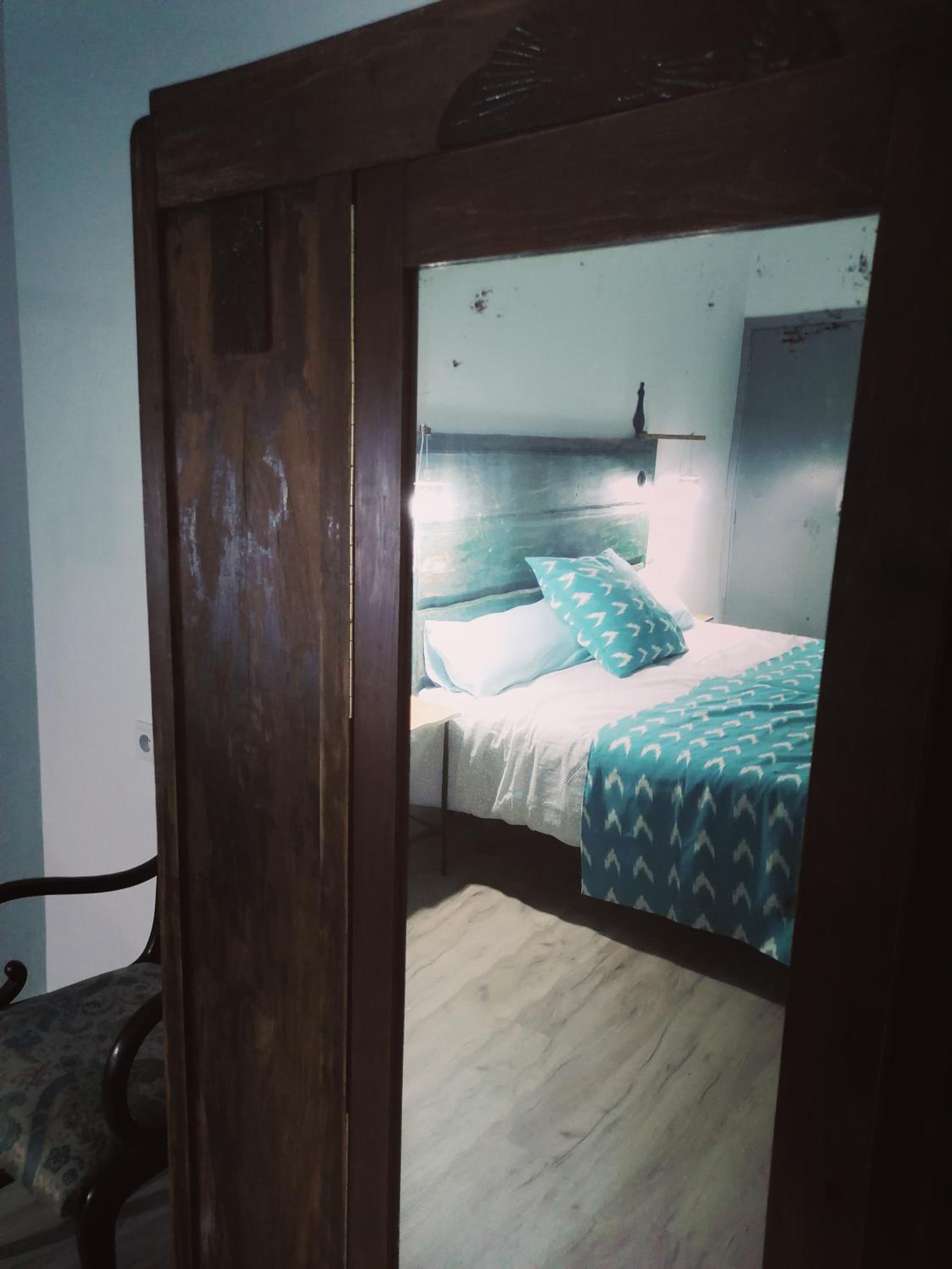 Two-Bedroom House - Photo 6