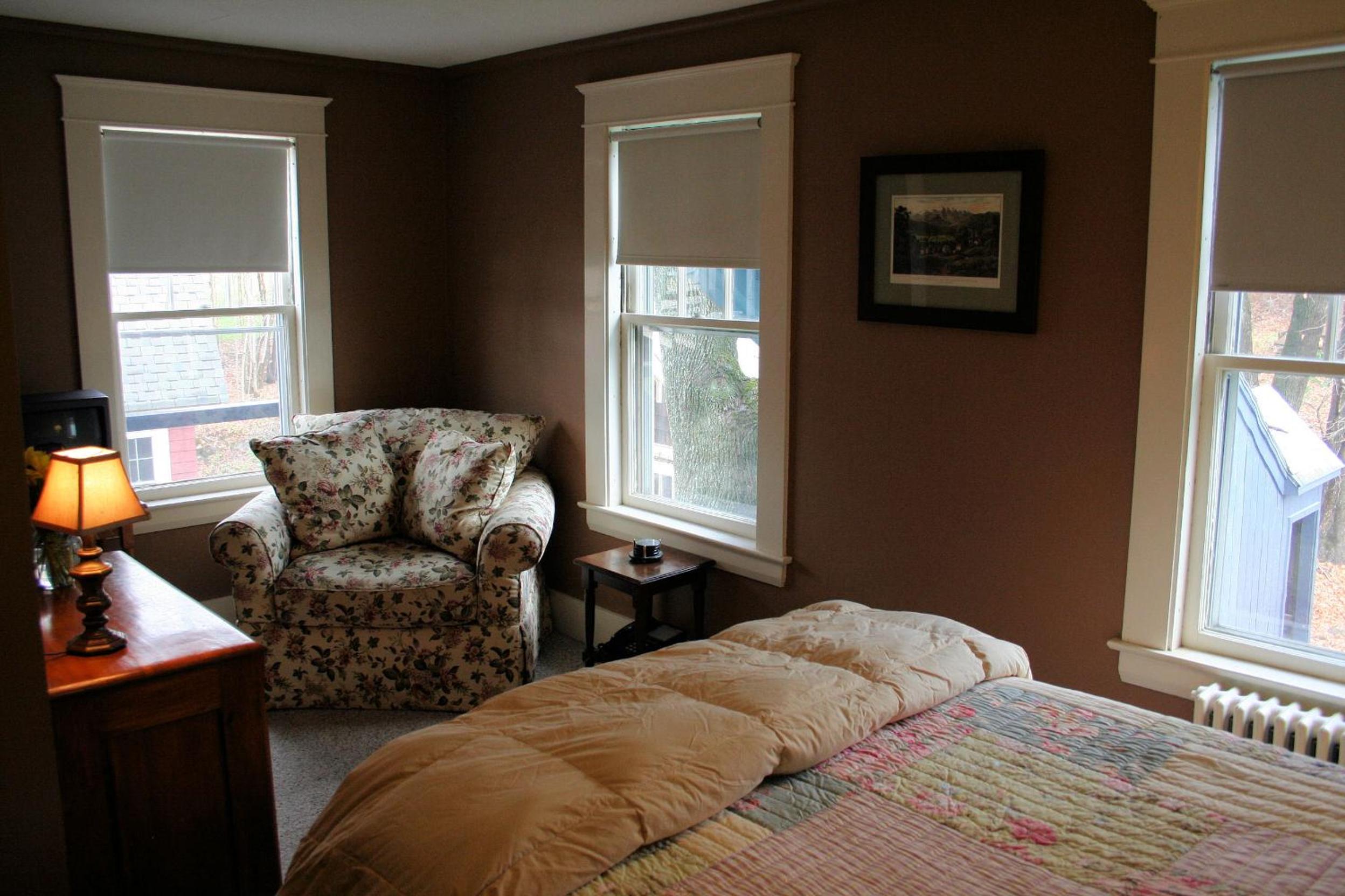 Standard Double Room - Photo 2