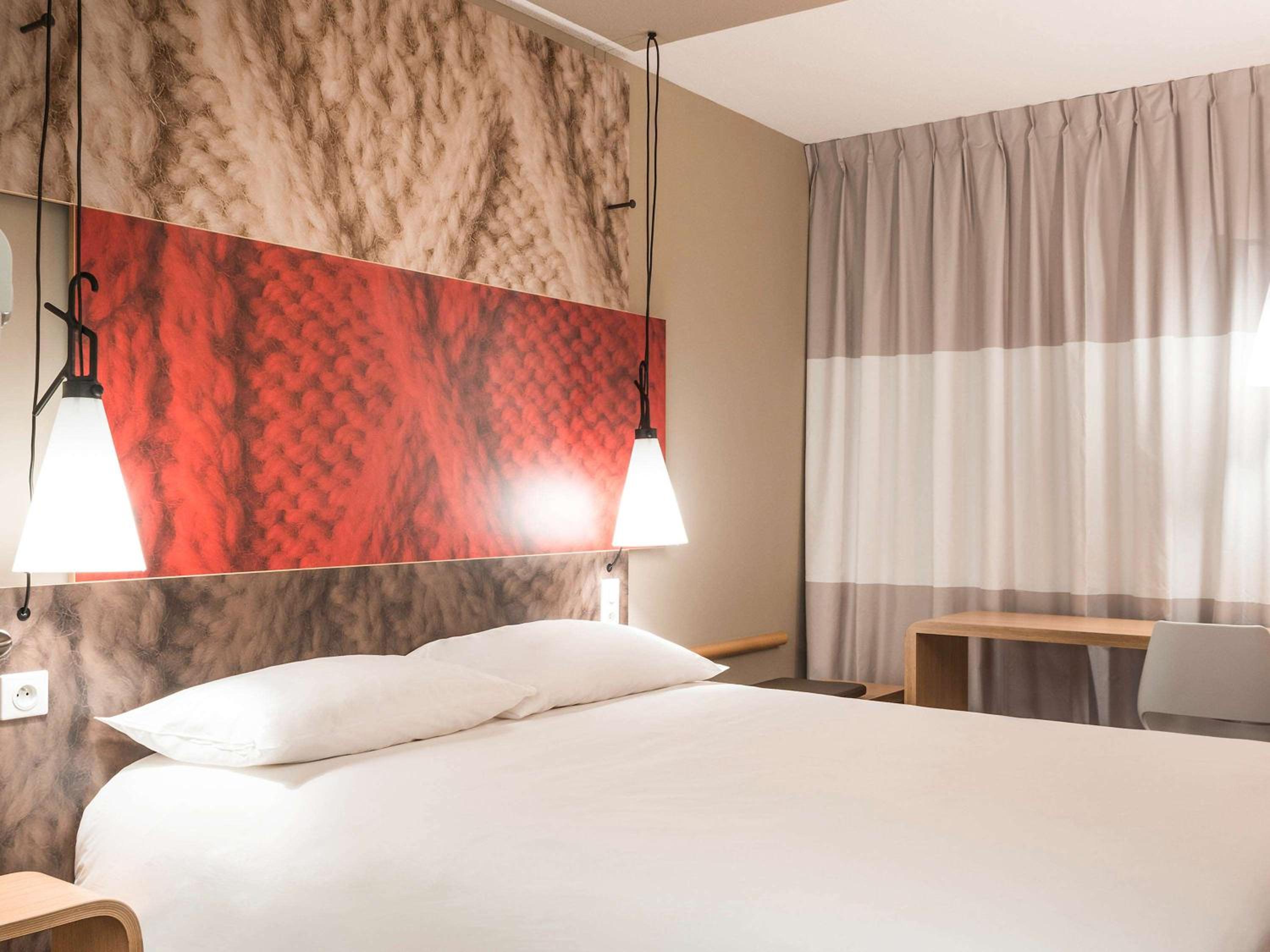 Superior Double Room with Double Bed and Sofa Bed - Photo 7