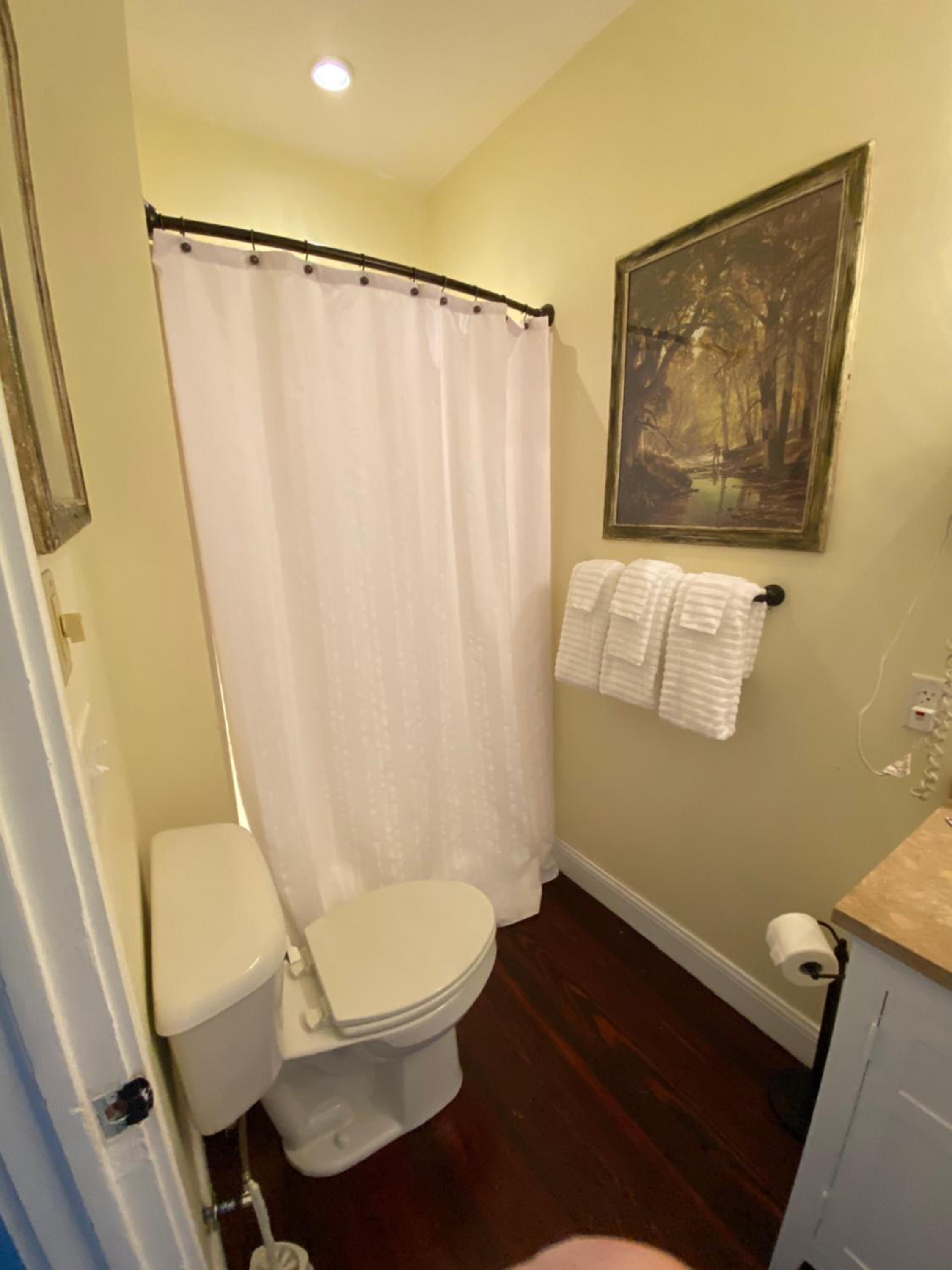 Queen Room - Photo 2