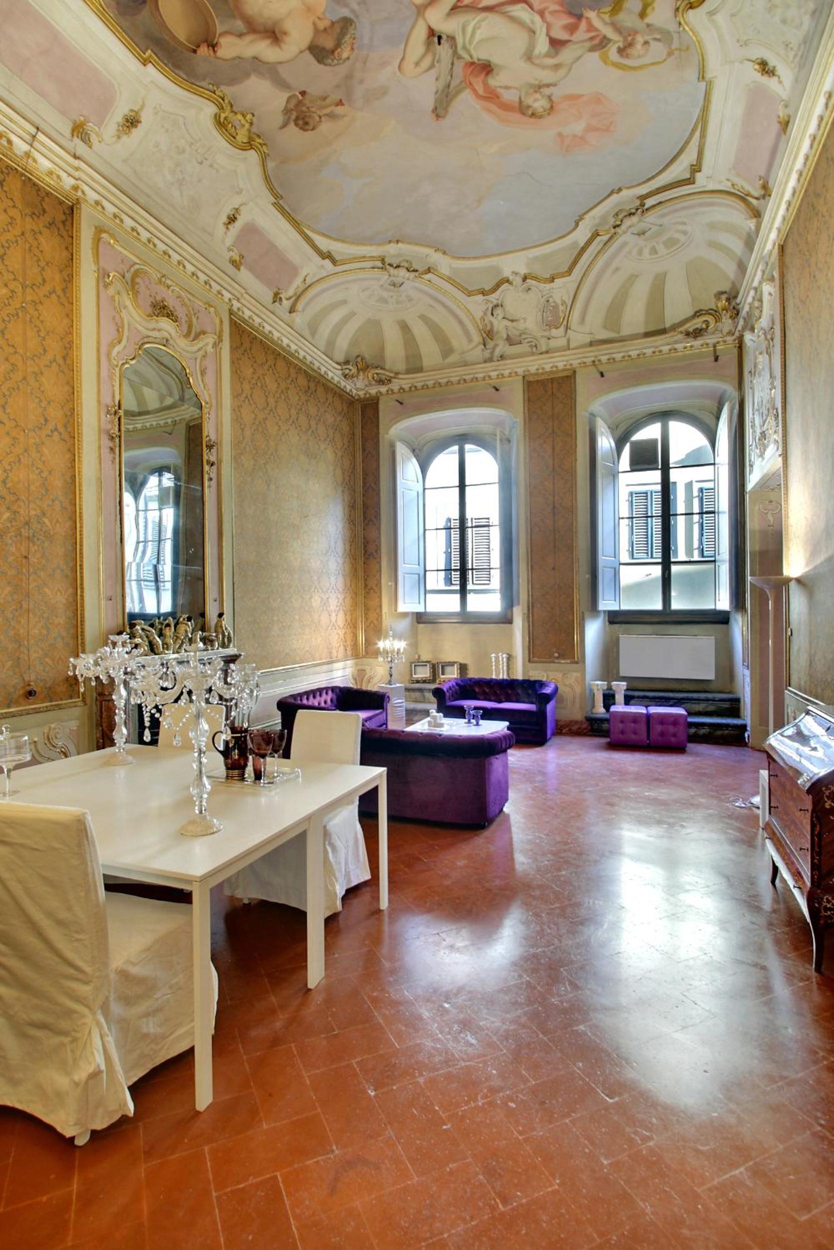 Luxury Suite
