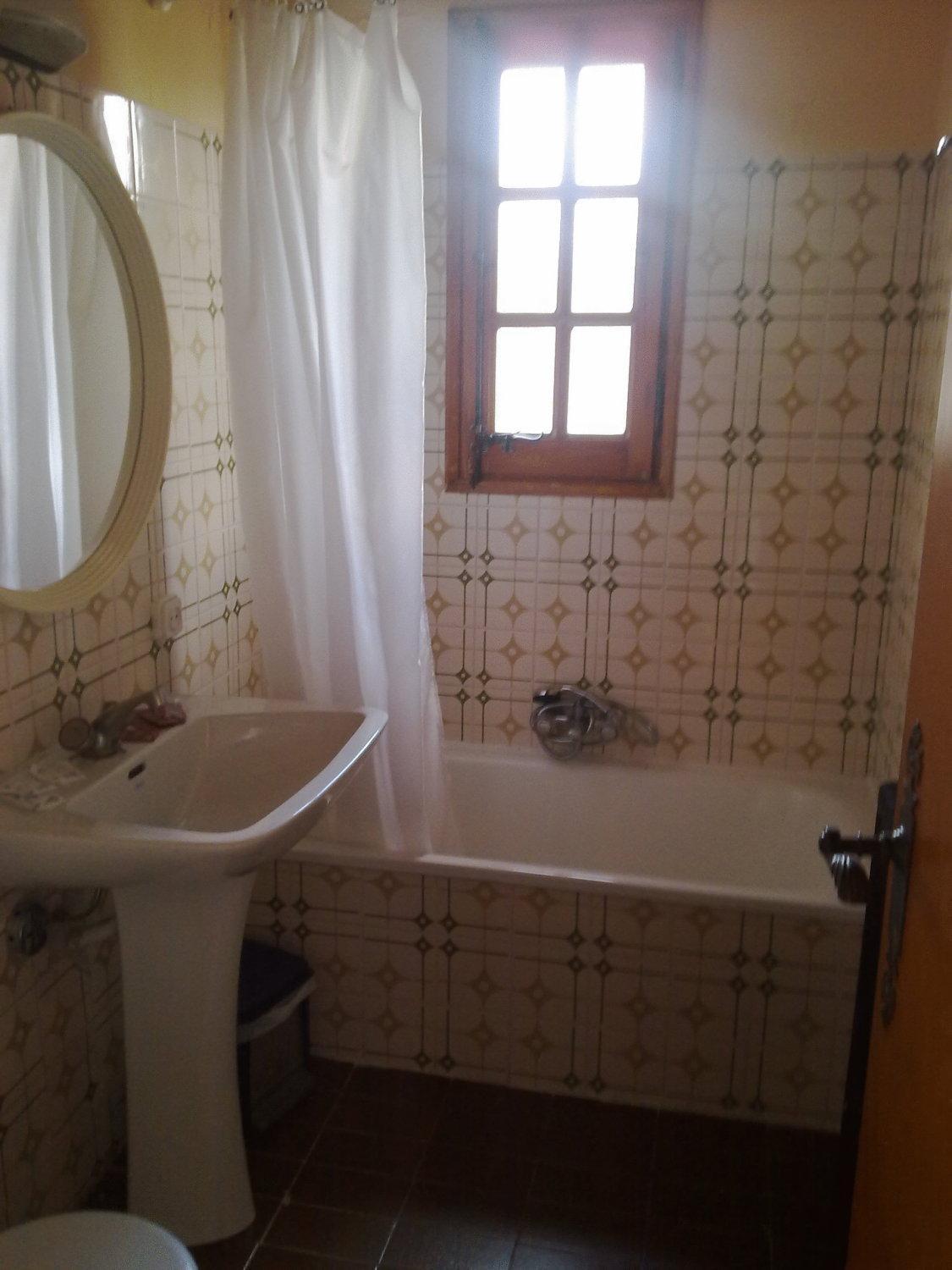 Double or Twin Room - Photo 3