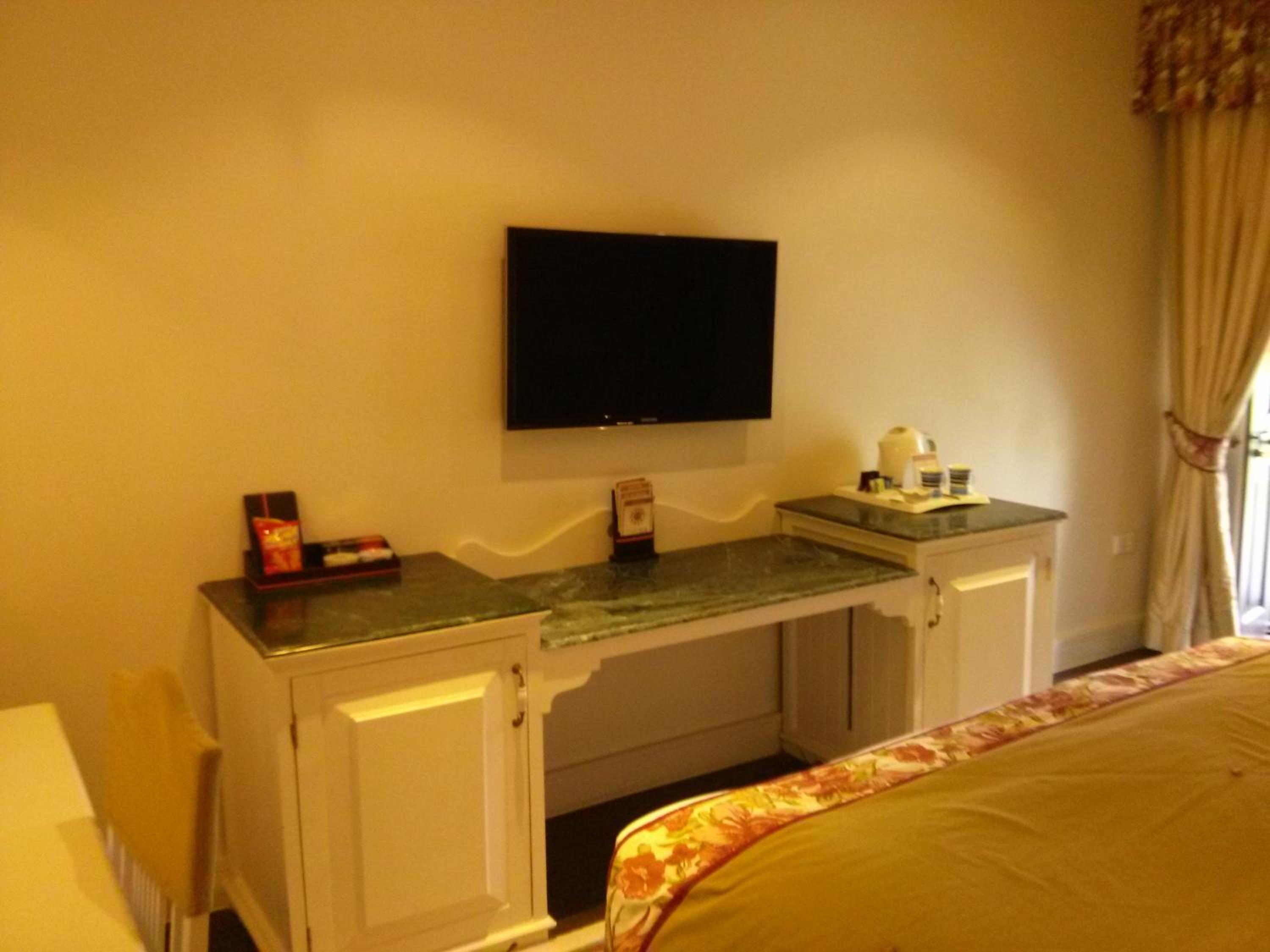 Superior Double Mountain View Room photo 3