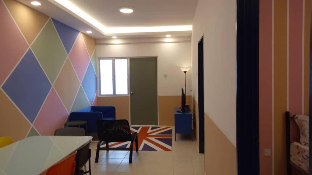 Apartment with Balcony - Photo 16