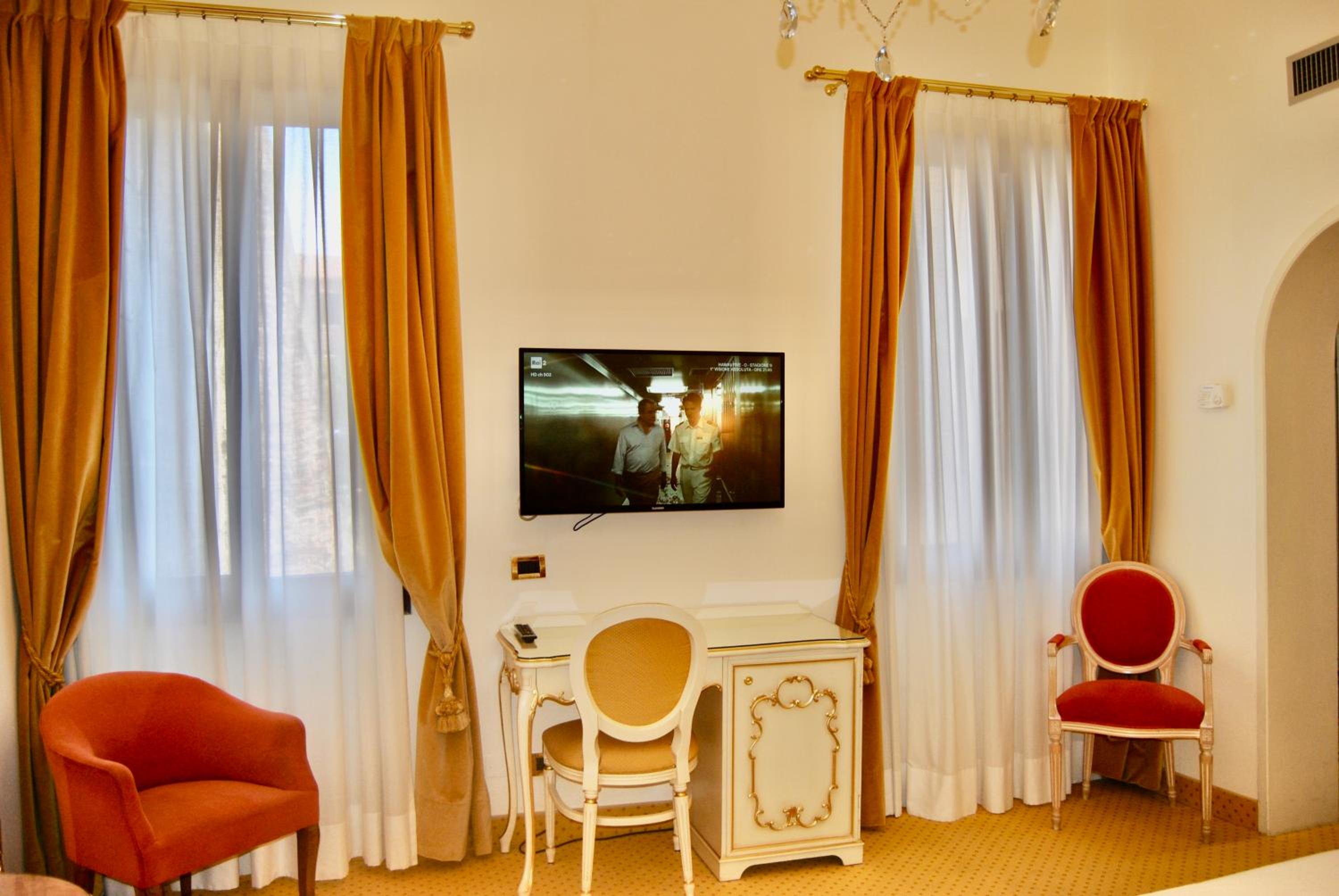 Triple Room photo 2