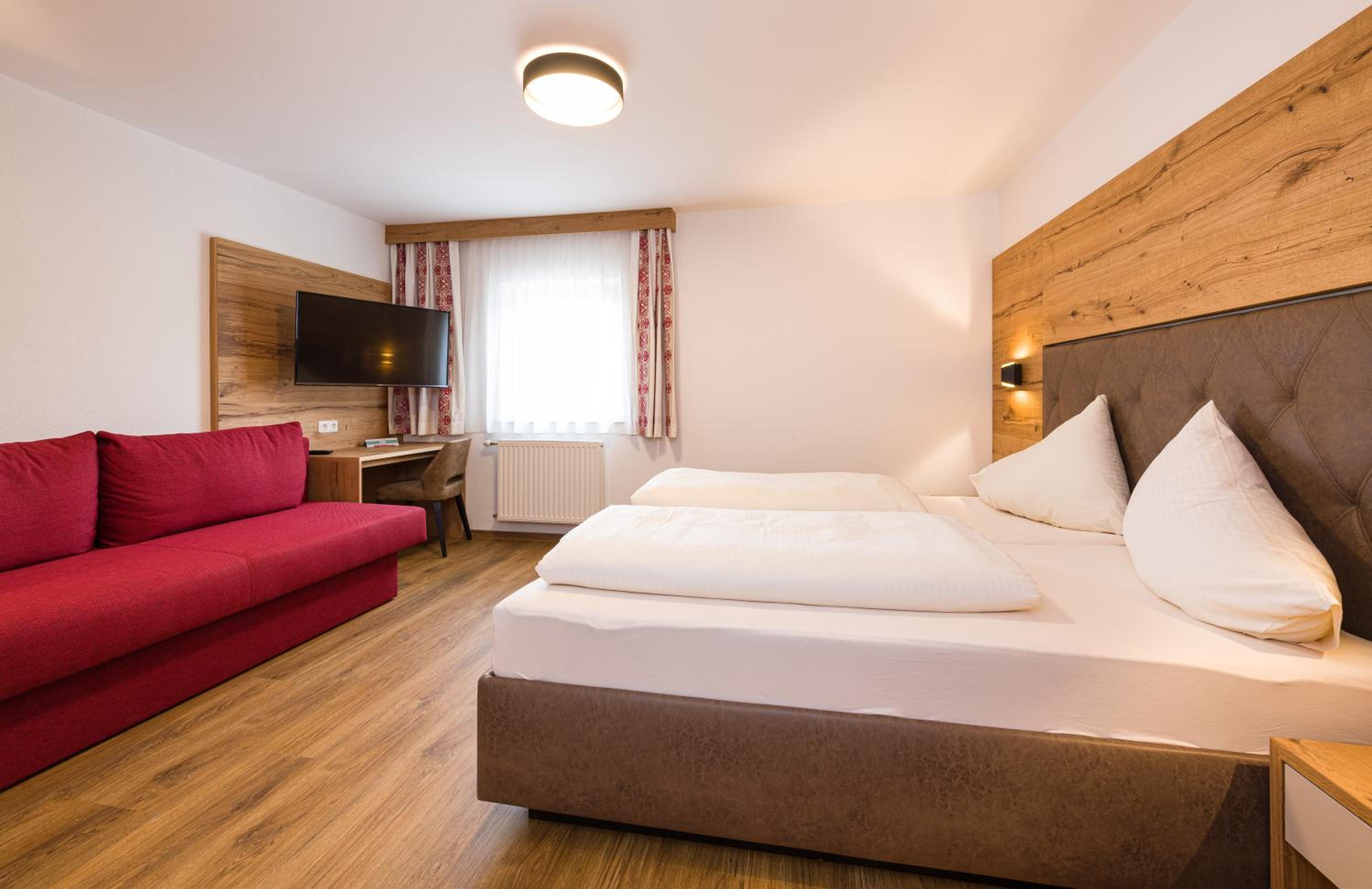 Triple Room - Photo 1