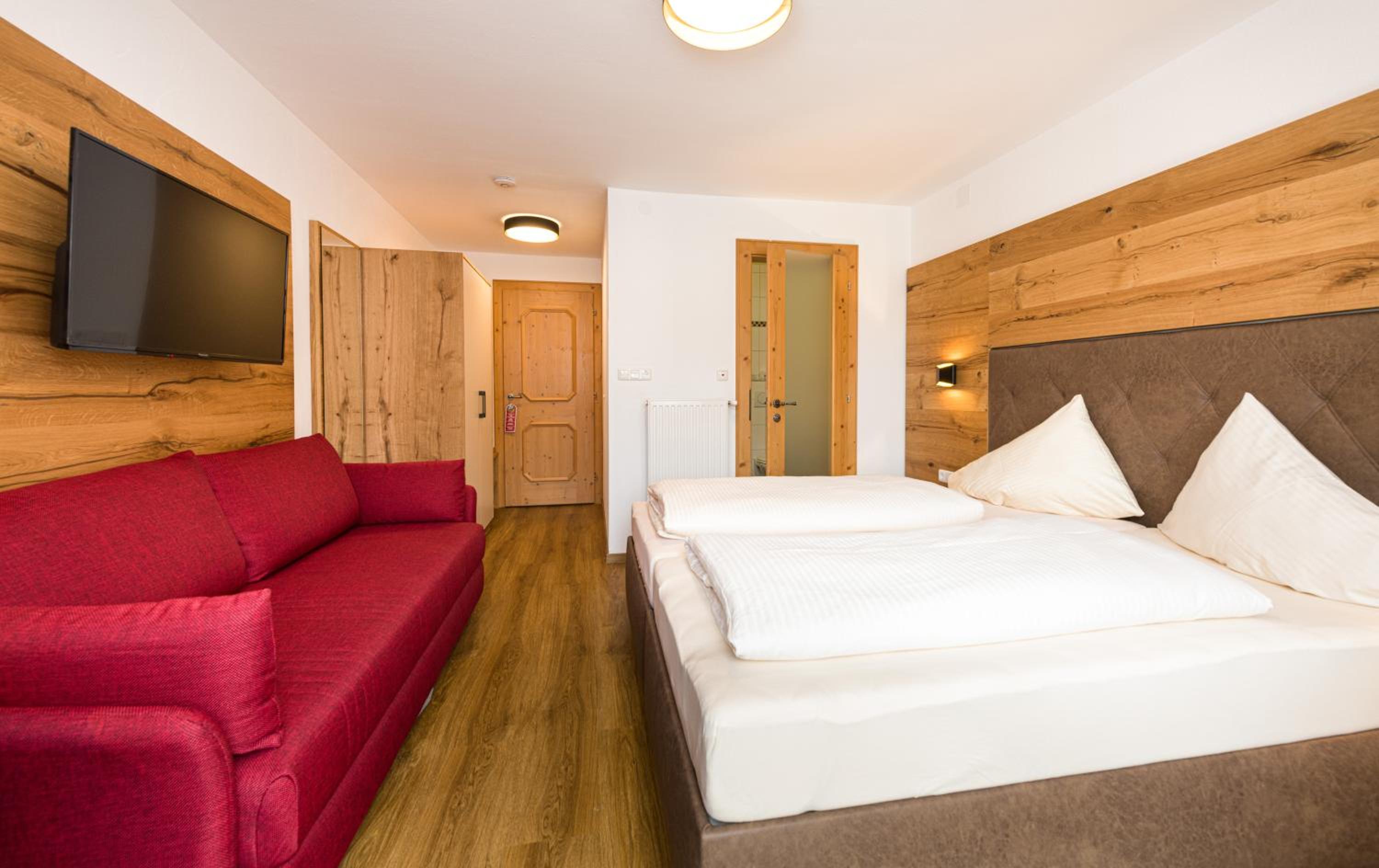 Triple Room - Photo 7