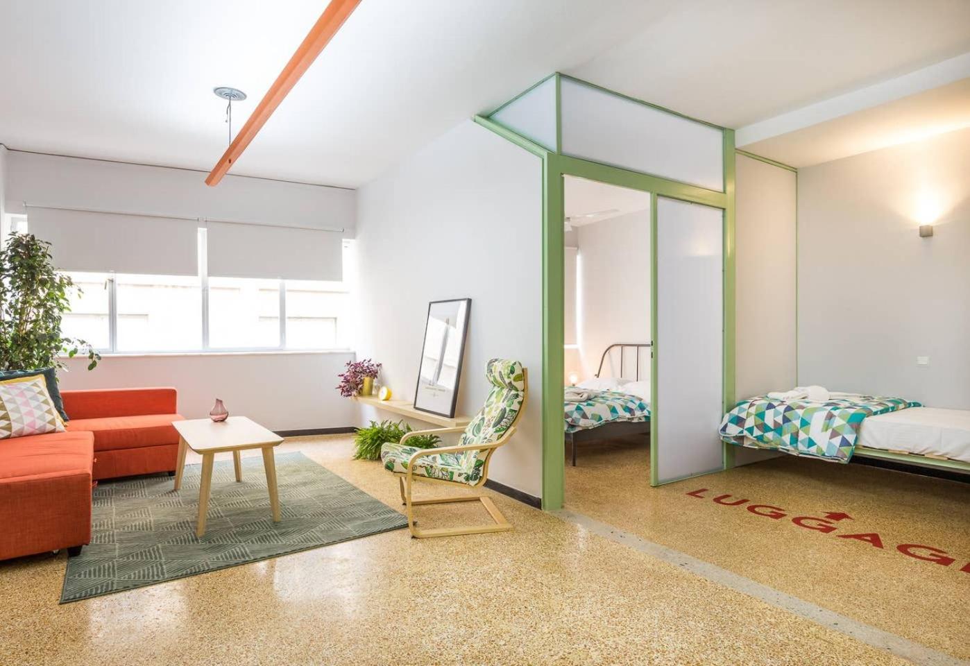 Economy Single Room