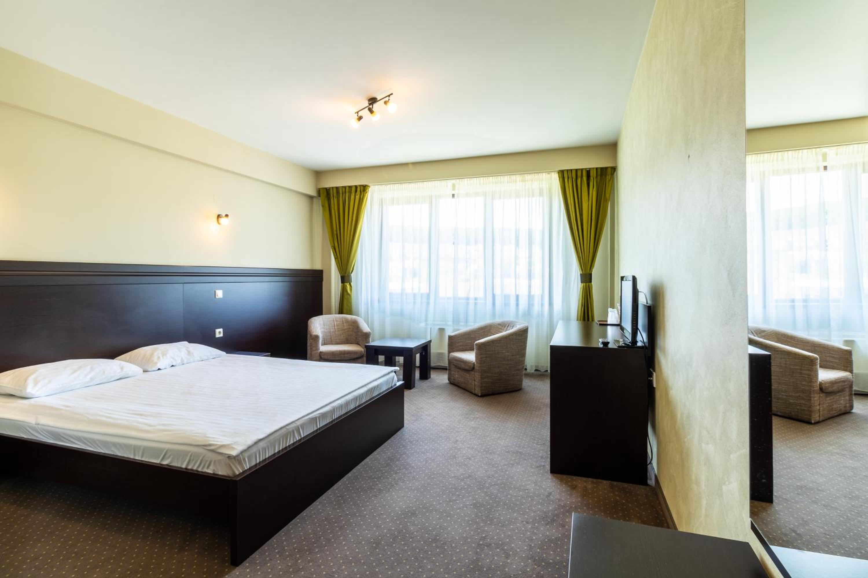 Double or Twin Room photo 1