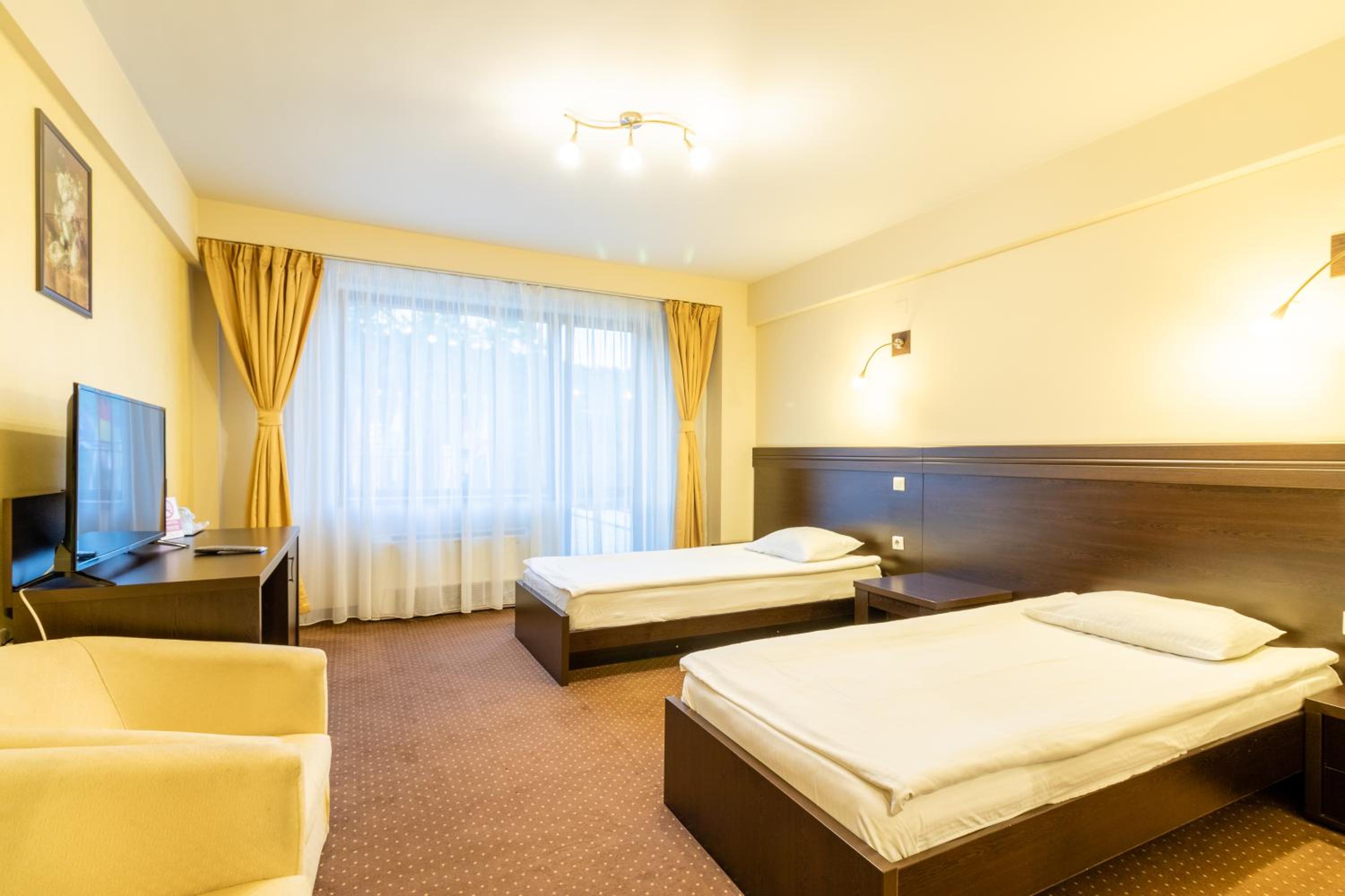Superior Double or Twin Room with Terrace photo 2