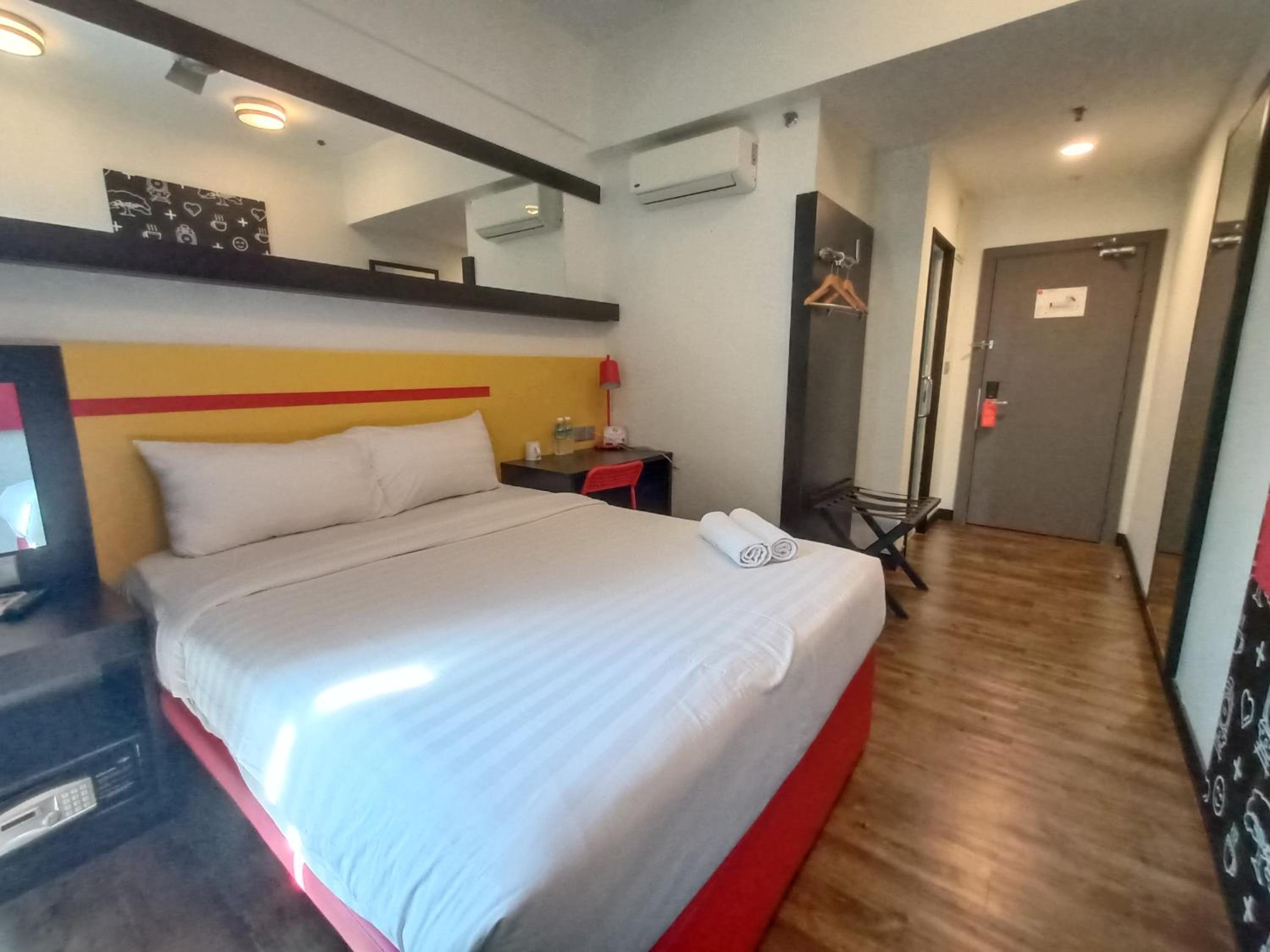 Double Room - Photo 2