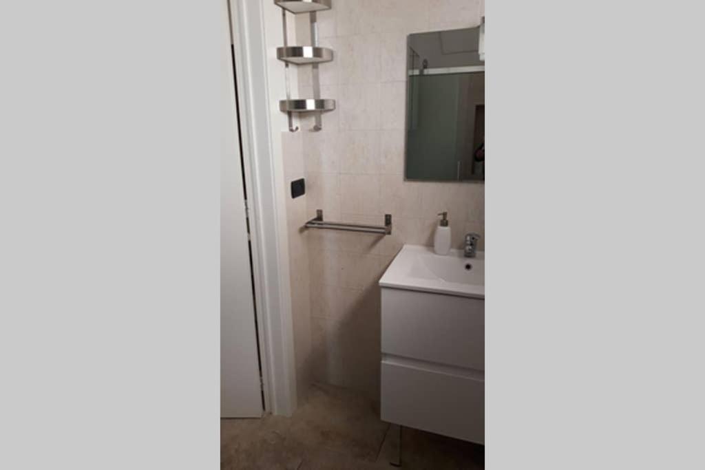One-Bedroom House photo 2