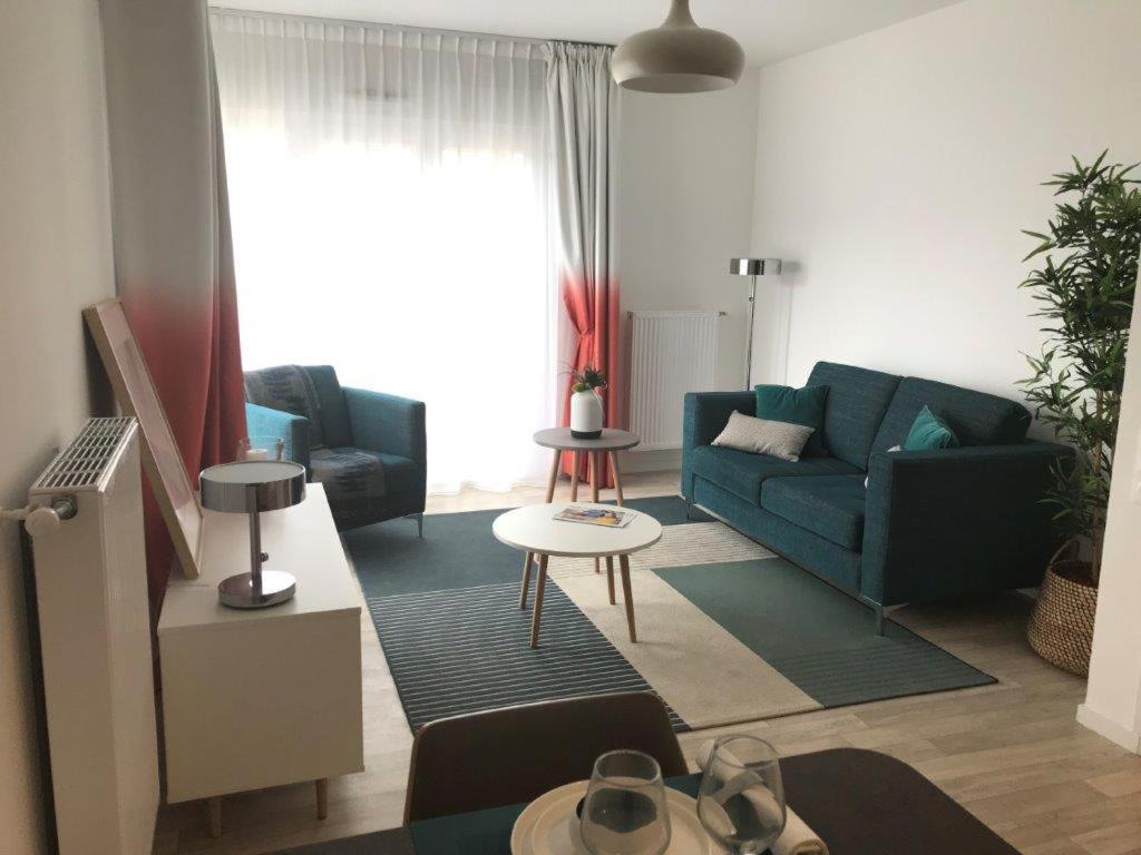 One-Bedroom Apartment - Photo 3