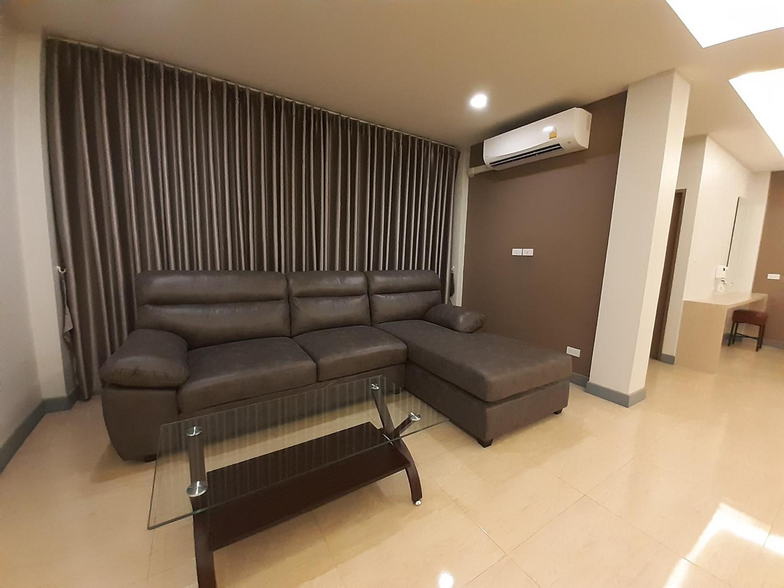 Family Suite - Photo 4