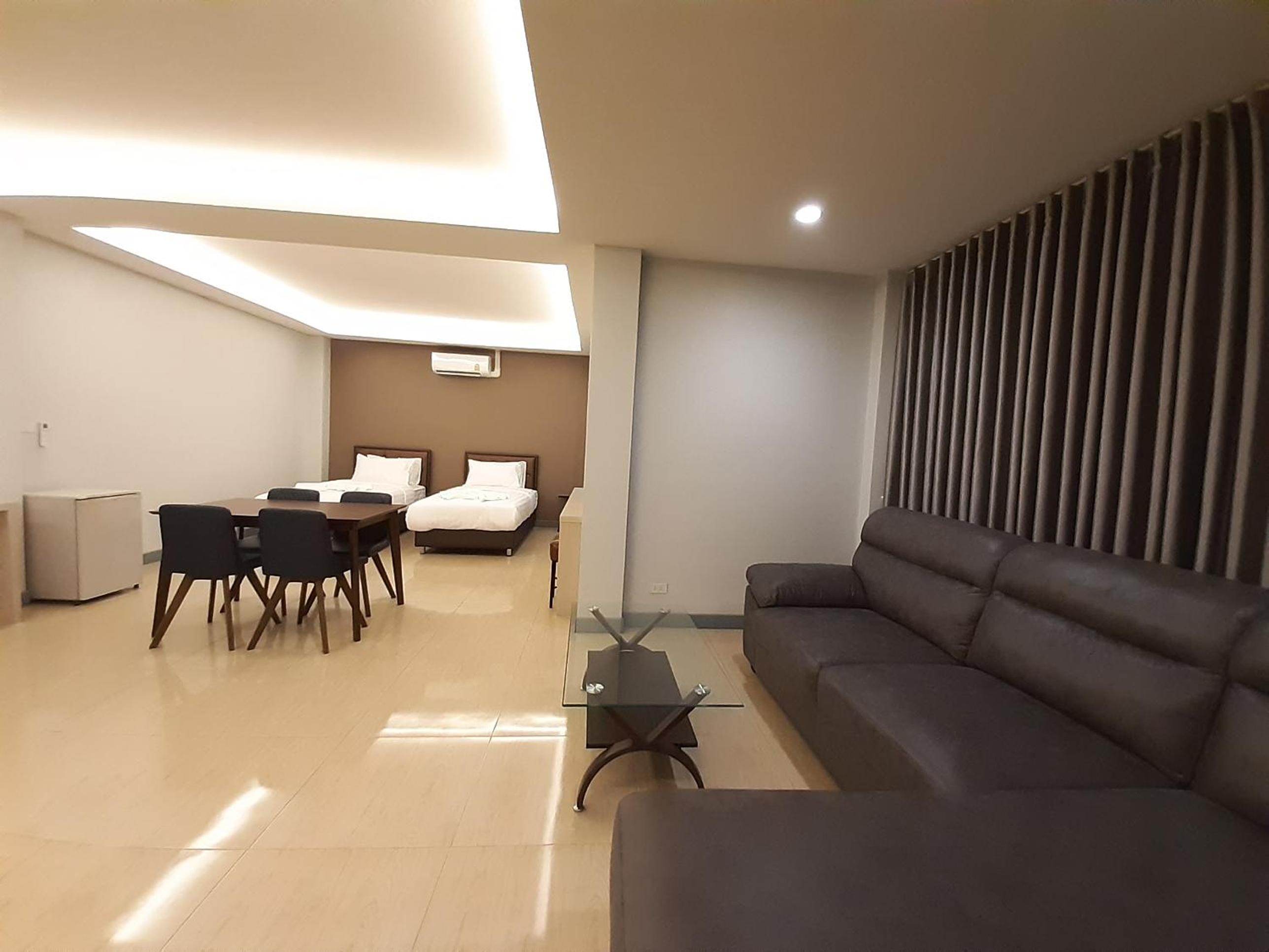 Family Suite - Photo 13