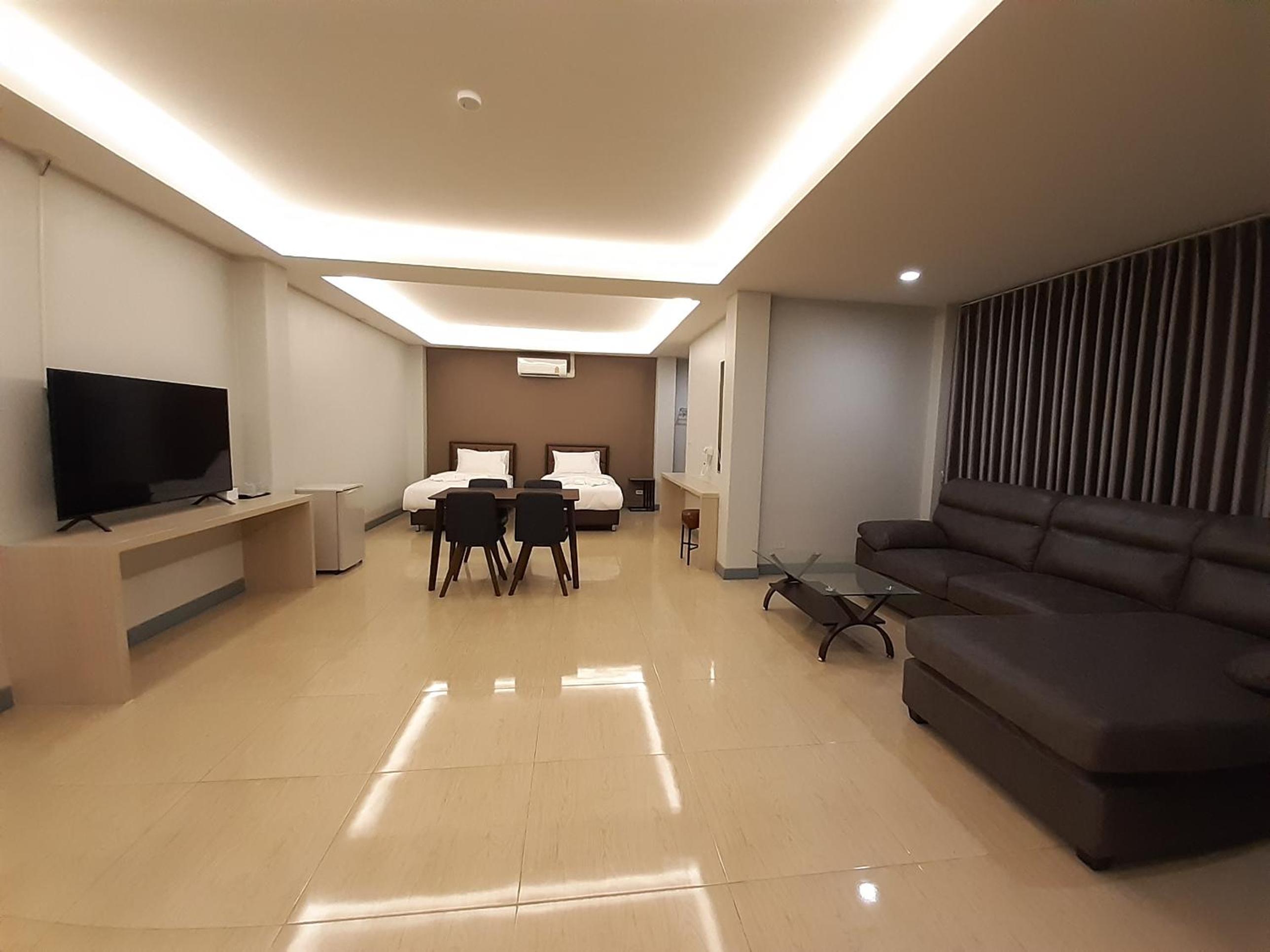 Family Suite - Photo 2