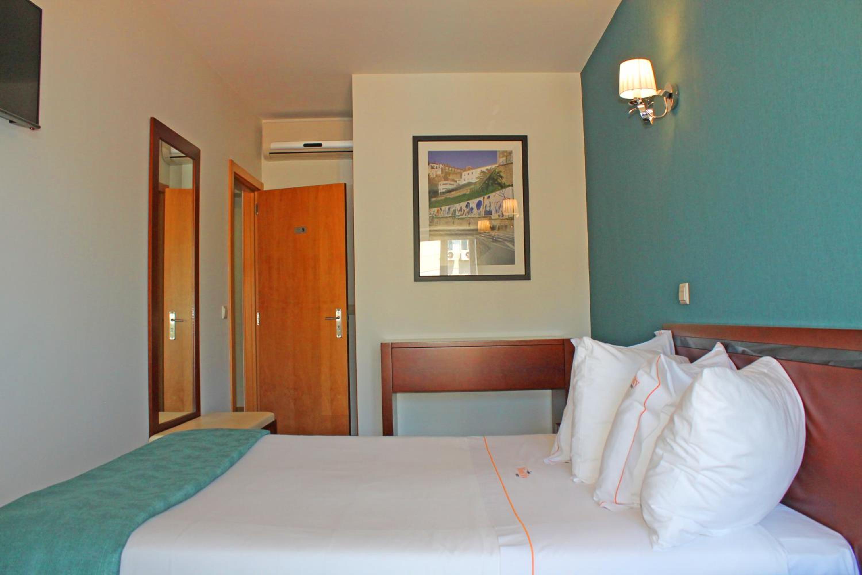 Superior Double Room with Balcony photo 3