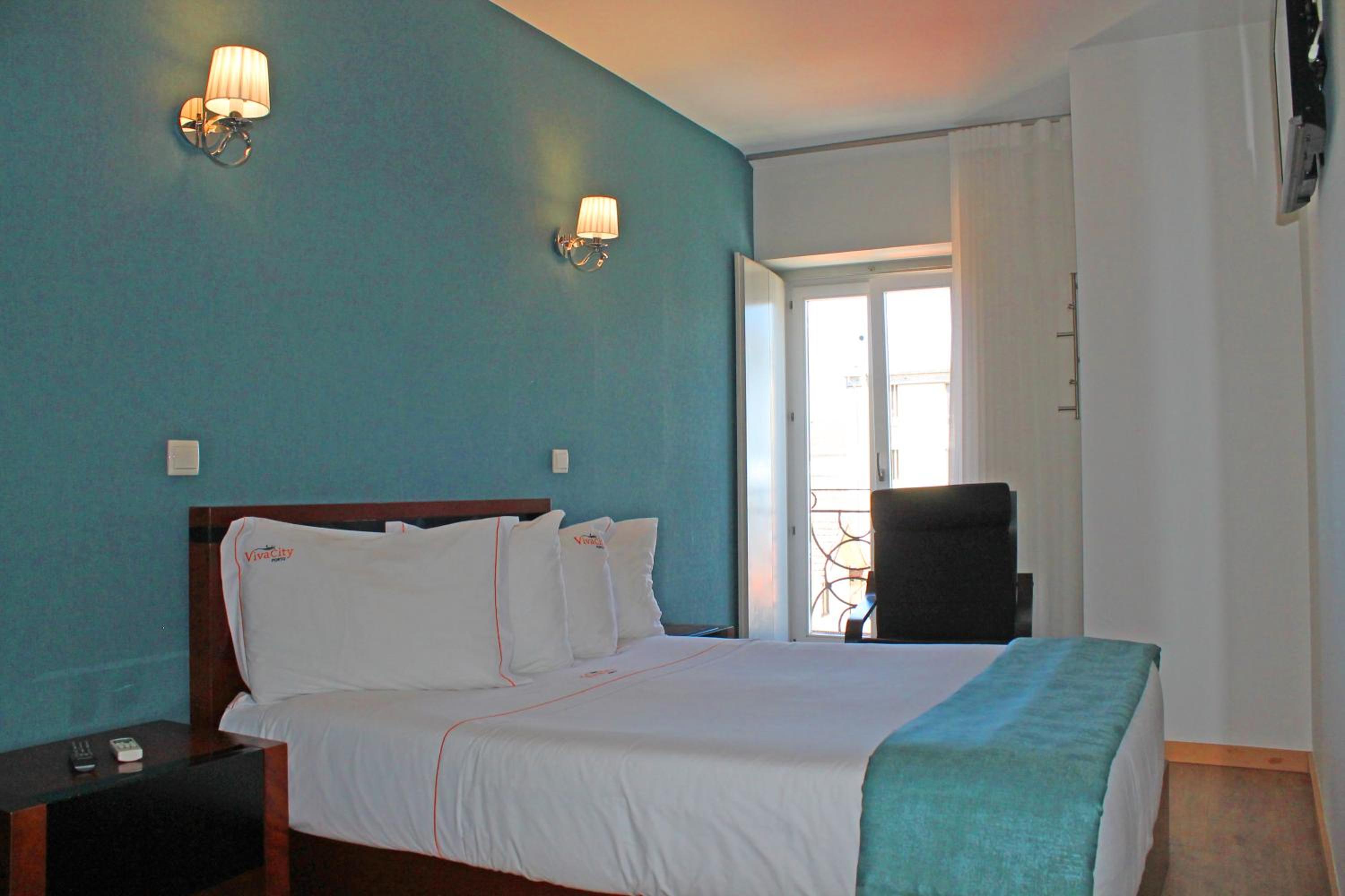 Superior Double Room with Balcony photo 1