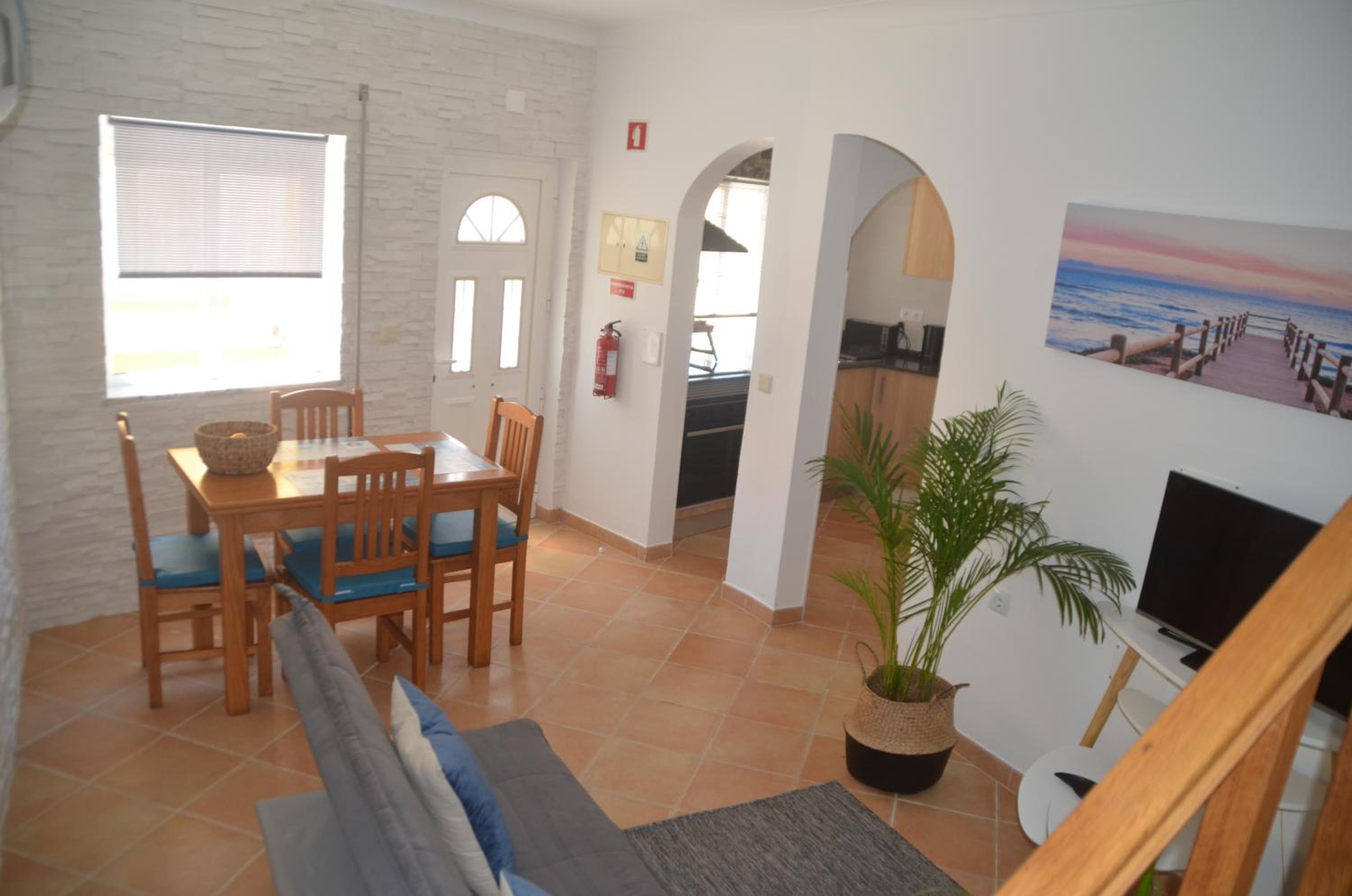 One-Bedroom House photo 1